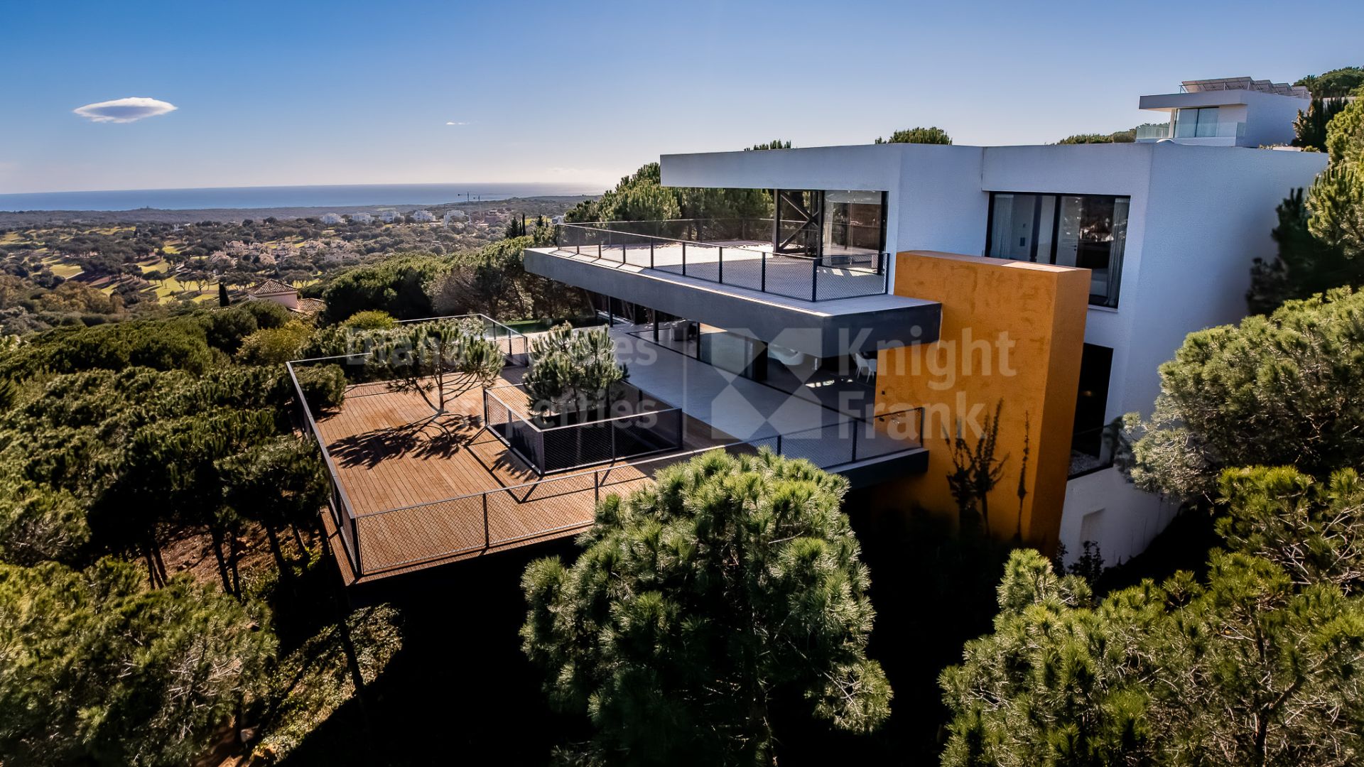 Modernes Design-Villa mit 4 Schlafzimmern in Sotogrande