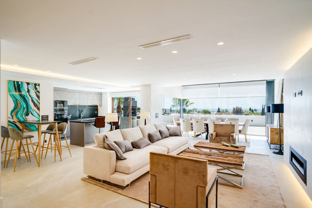 Duplex penthouse for sale in Las Lomas del Marbella Club