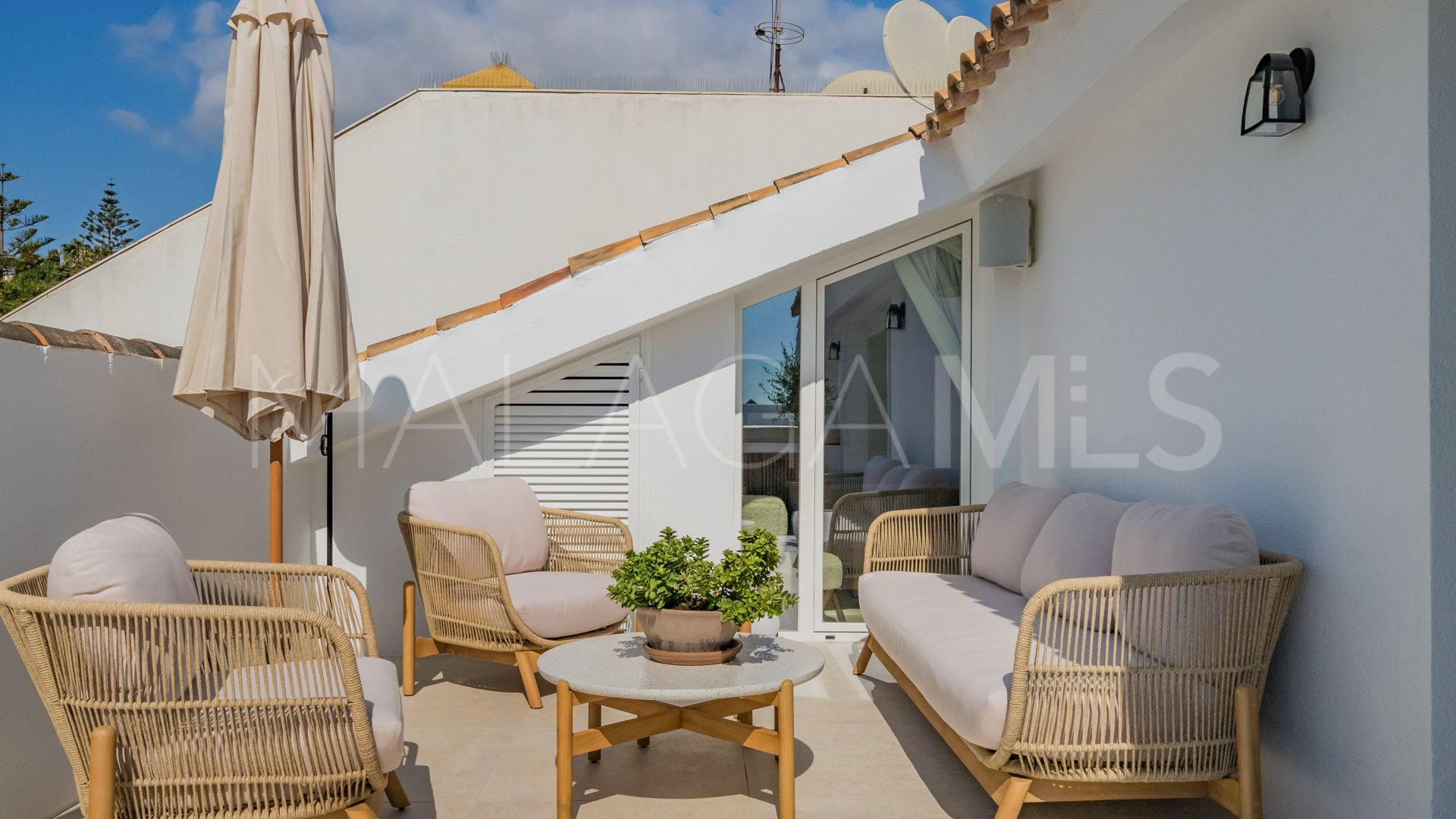 Duplex penthouse for sale in Costa Nagüeles I