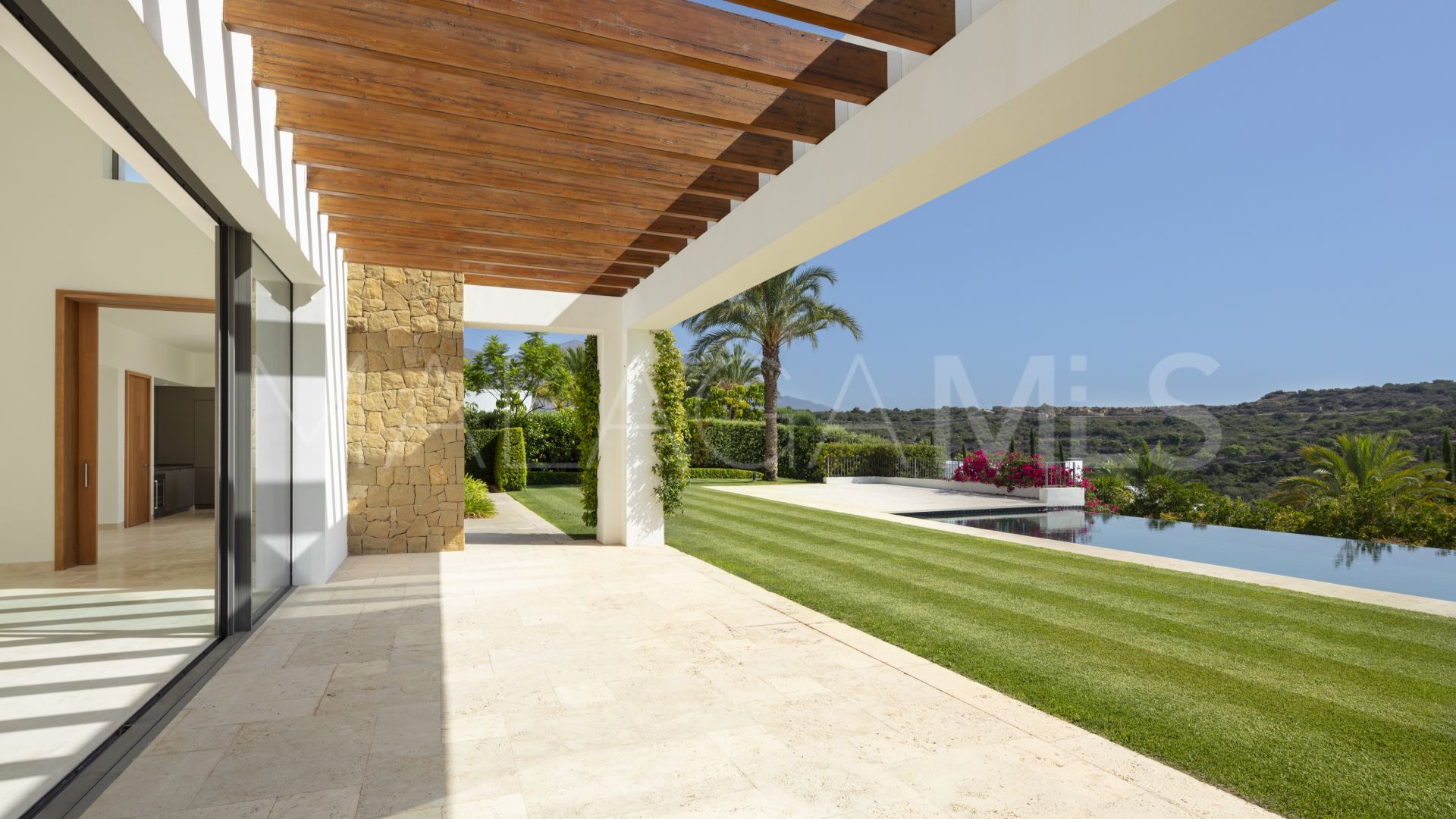 Villa for sale in Finca Cortesin with 5 bedrooms