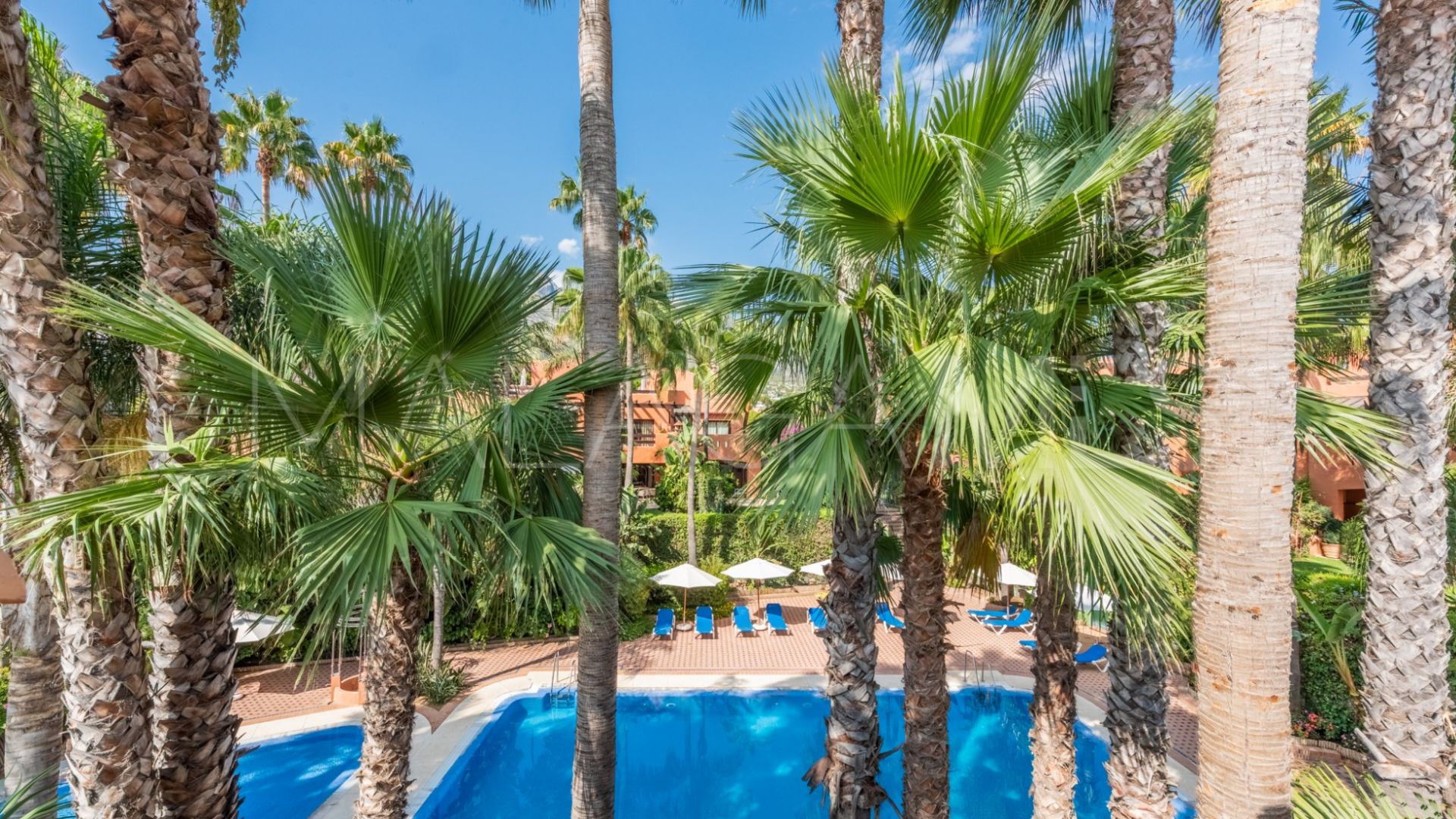 Villa jumelée for sale in Monte Marbella Club