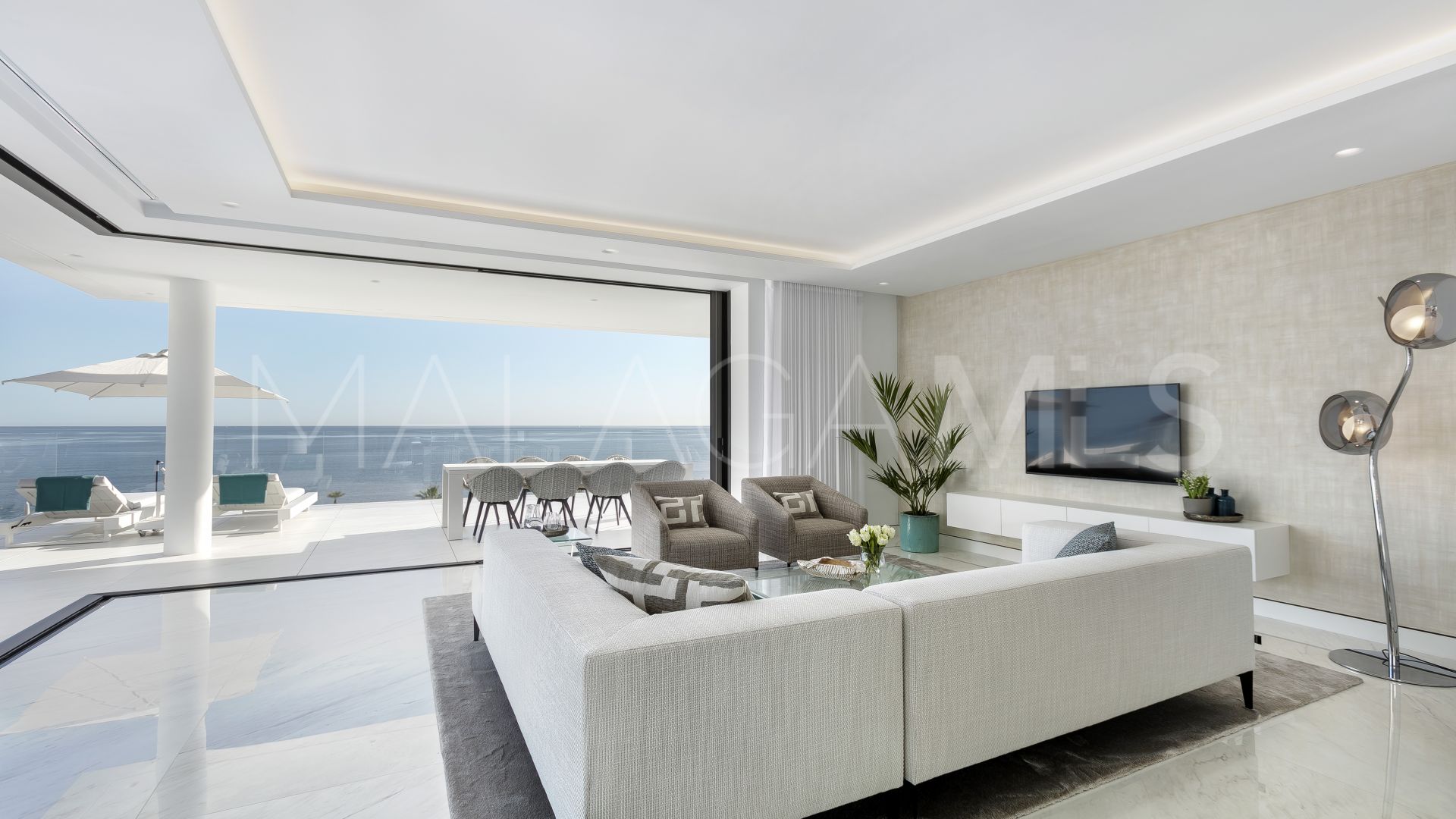 Estepona Playa, apartamento for sale de 4 bedrooms