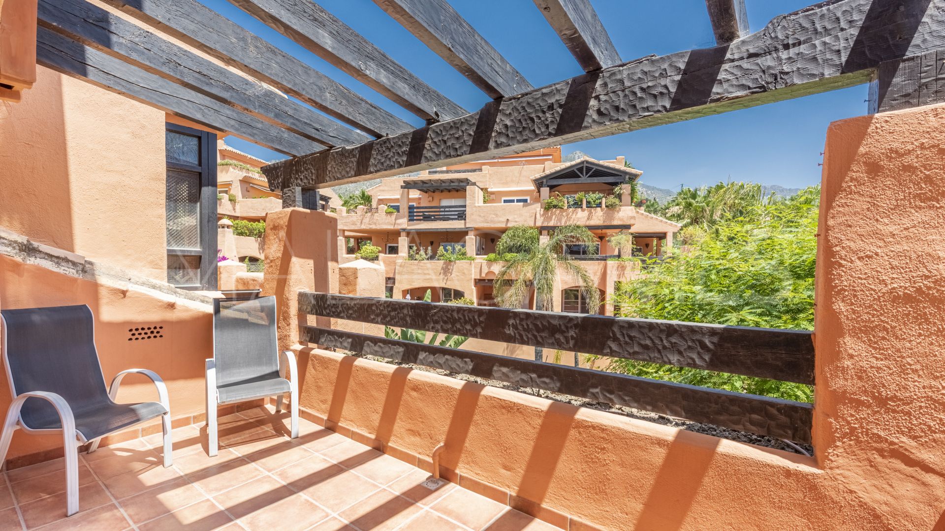 Zweistöckiges penthouse for sale in Sierra Blanca