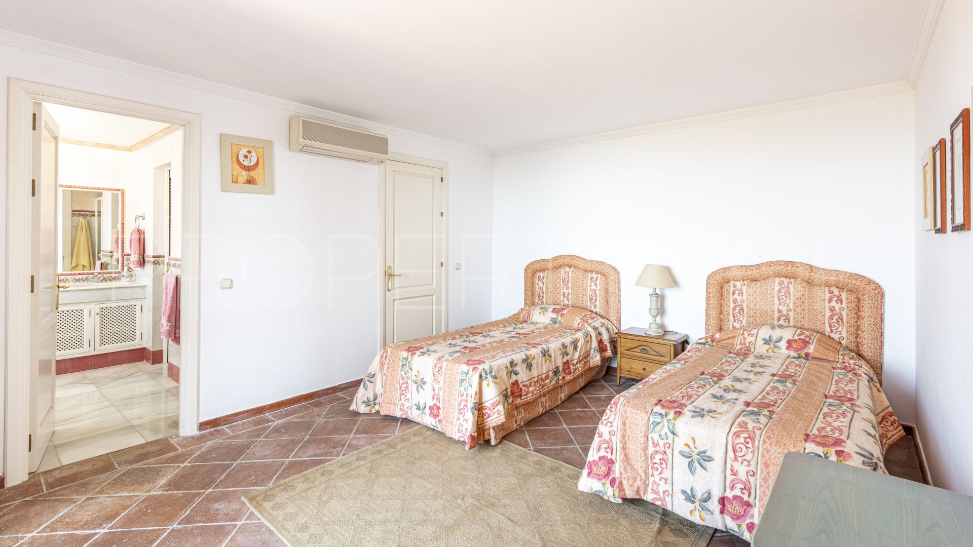 Villa with 6 bedrooms for sale in El Madroñal