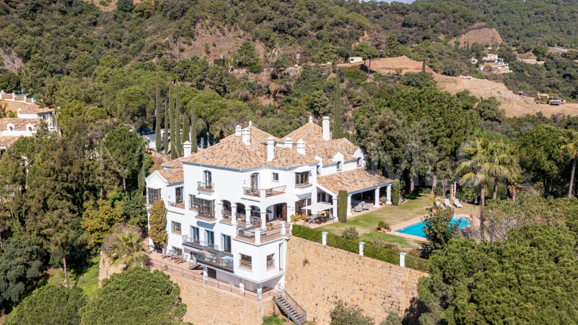 Villa a la venta in El Madroñal