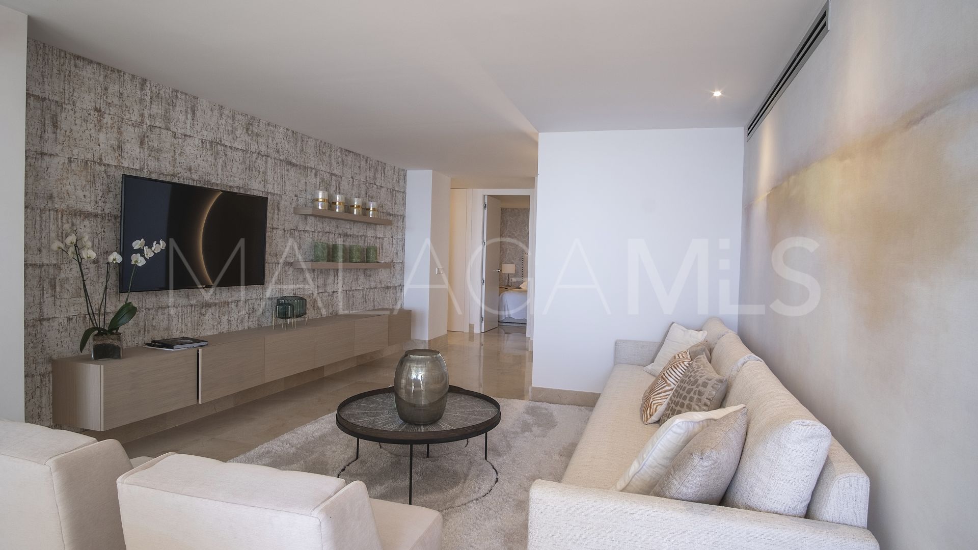 Apartamento for sale with 2 bedrooms in Estepona Playa