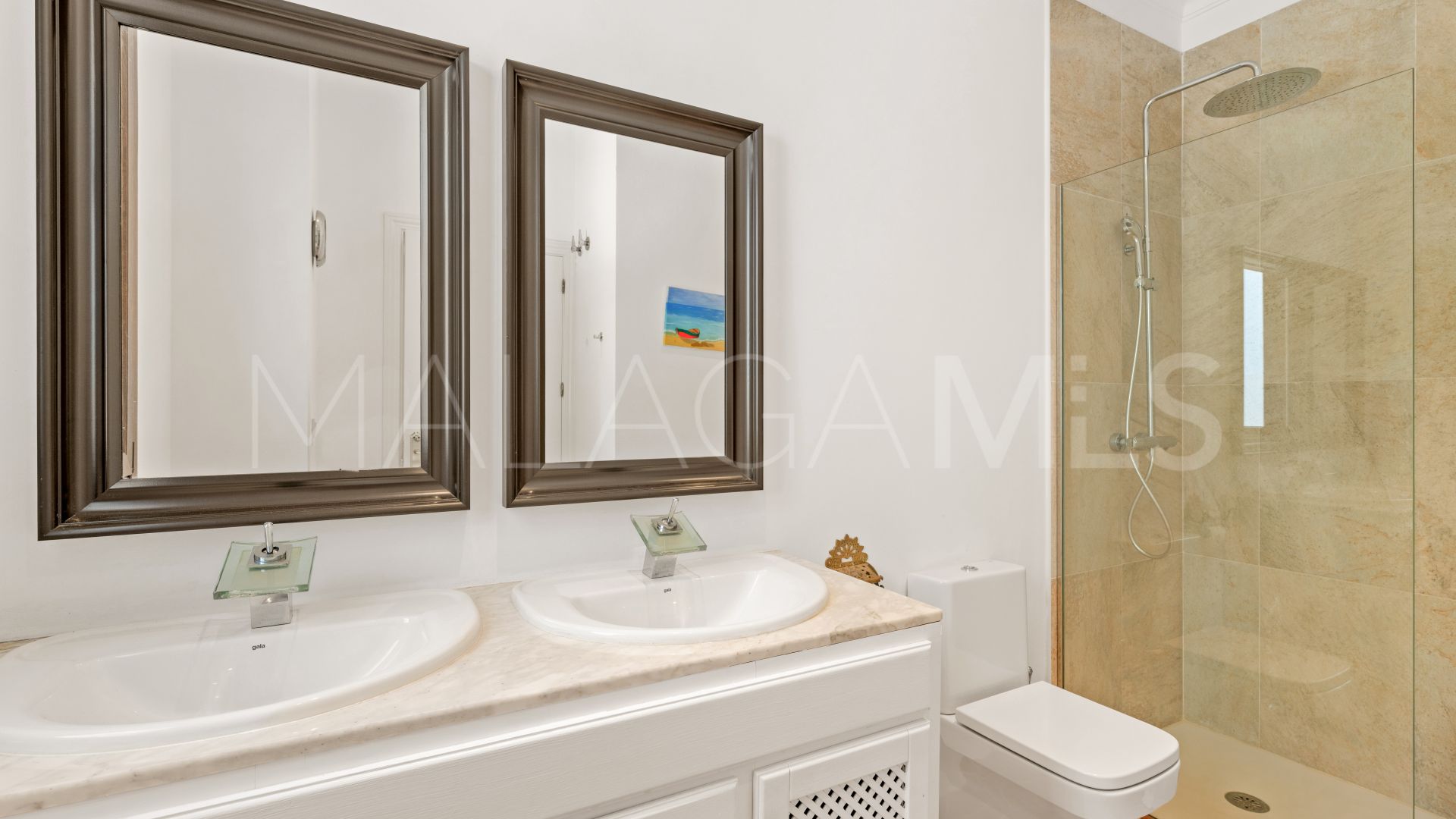 Villa for sale de 5 bedrooms in Pavona Real