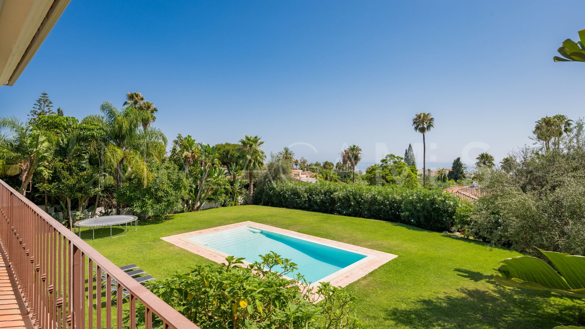 Villa for sale de 5 bedrooms in Pavona Real