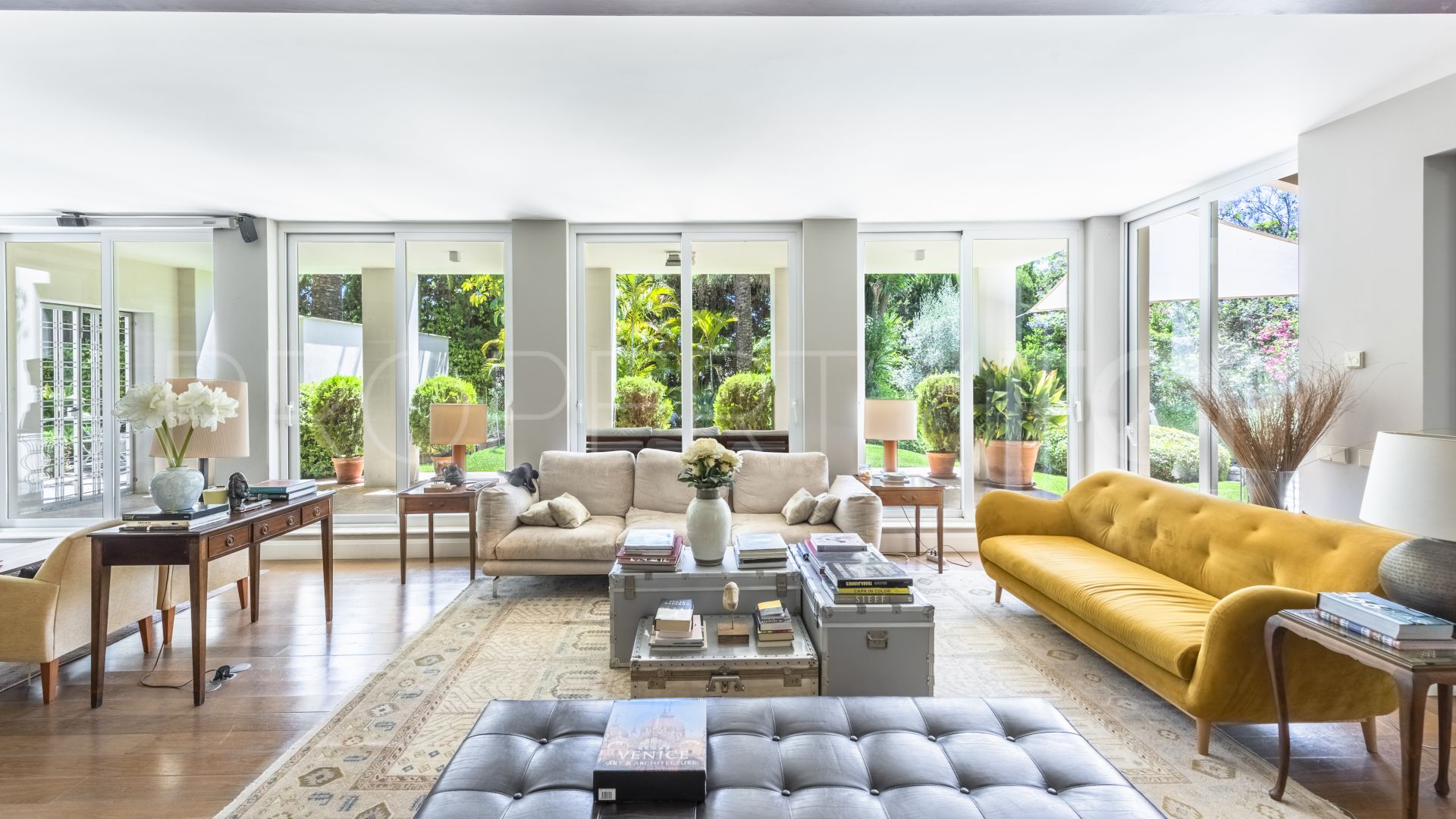 Marbella Hill Club 5 bedrooms villa for sale