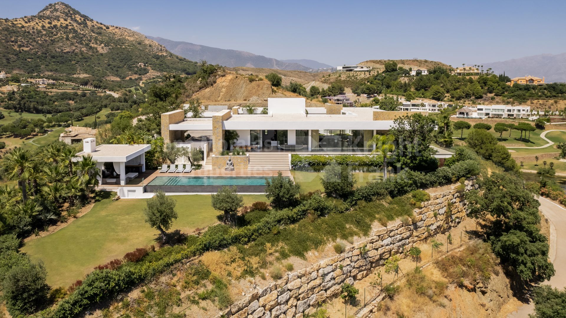 Casa de estilo moderno en Marbella Club Golf Resort
