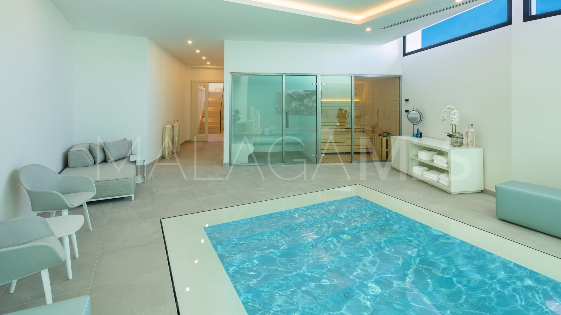 Villa a la venta in La Quinta with 5 bedrooms