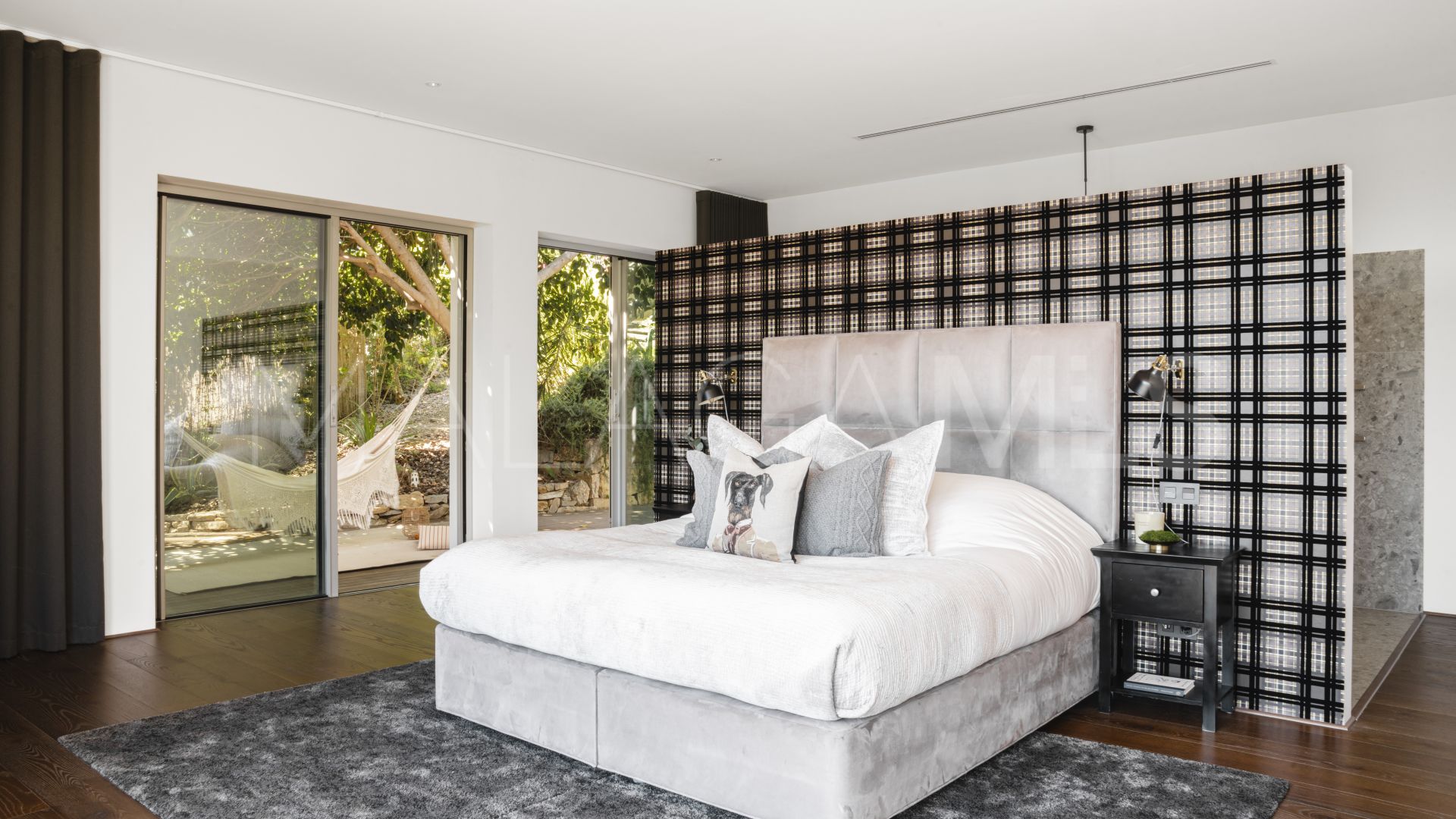 For sale Las Brisas villa