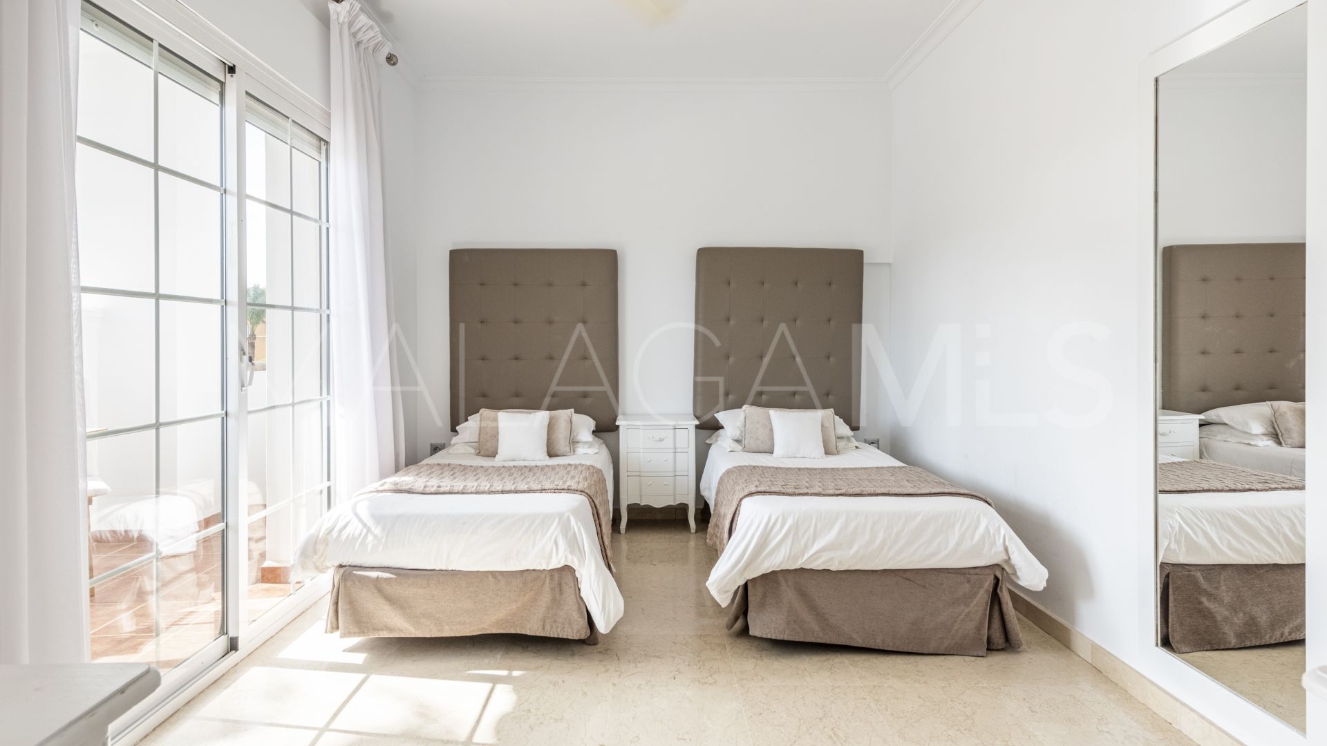 5 bedrooms villa for sale in Atalaya de Rio Verde
