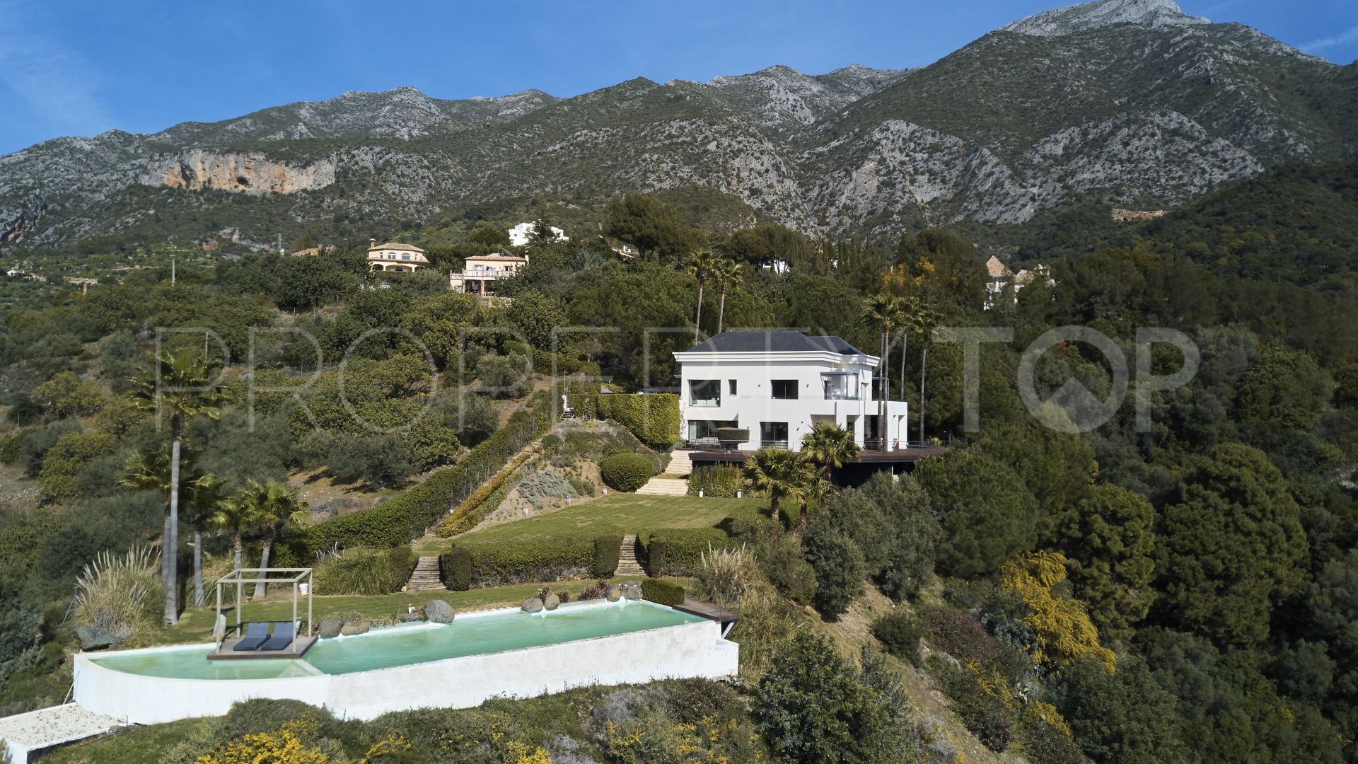 5 bedrooms Carretera de Istan villa for sale