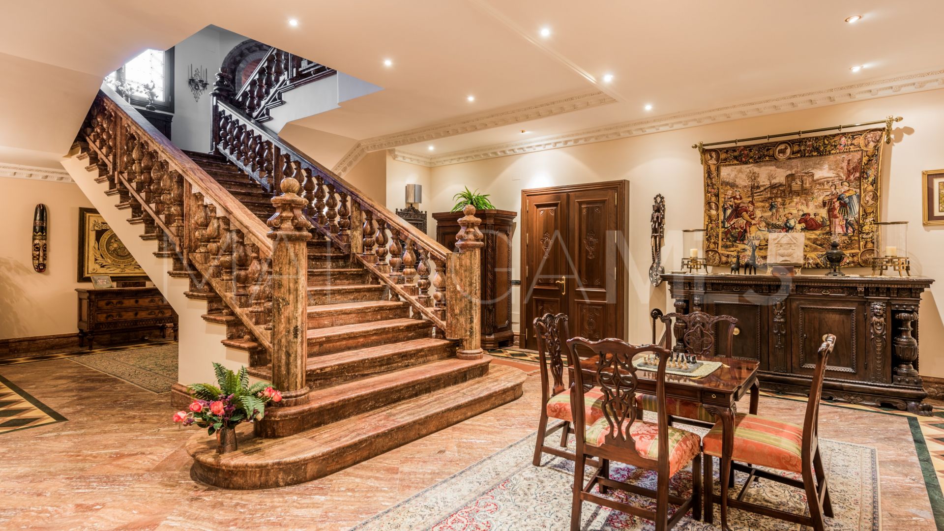 Villa for sale in Sierra Blanca