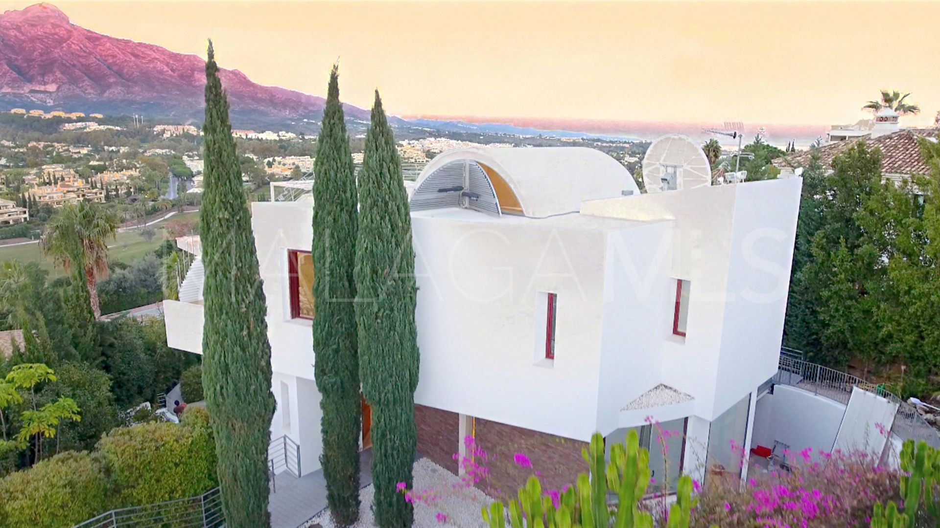 Nueva Andalucia, villa for sale