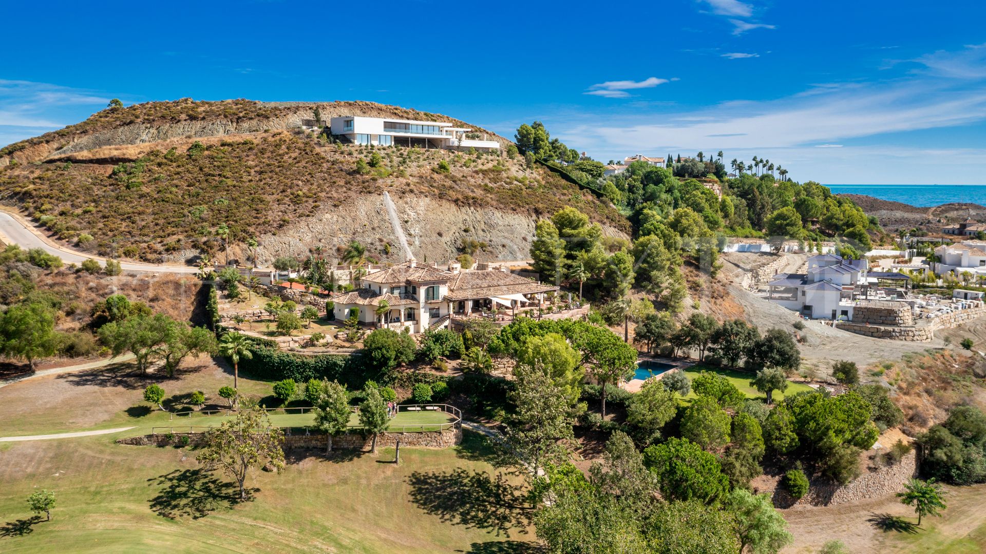 For sale Marbella Club Golf Resort villa with 4 bedrooms