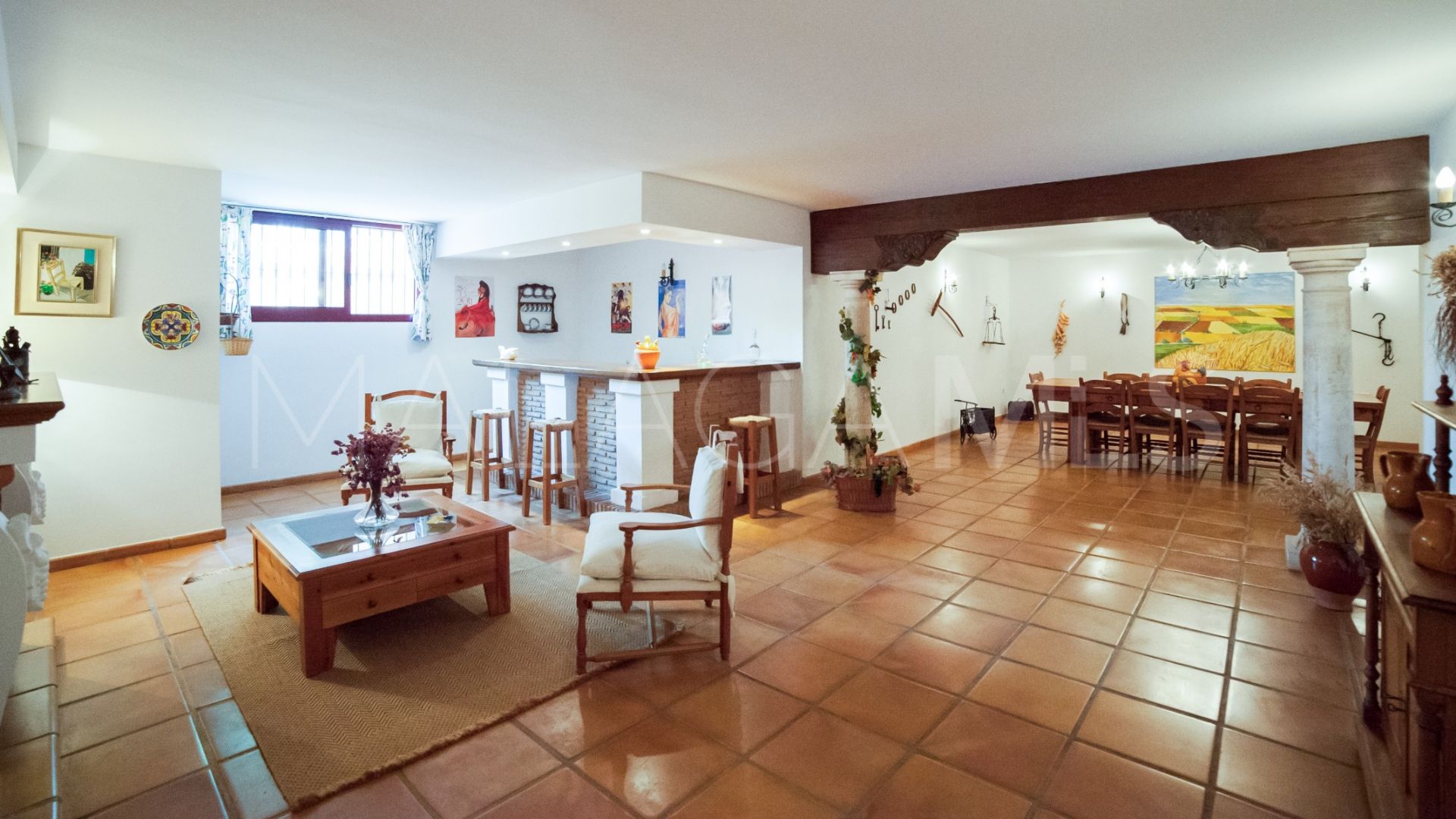 For sale 4 bedrooms villa in Altos Reales