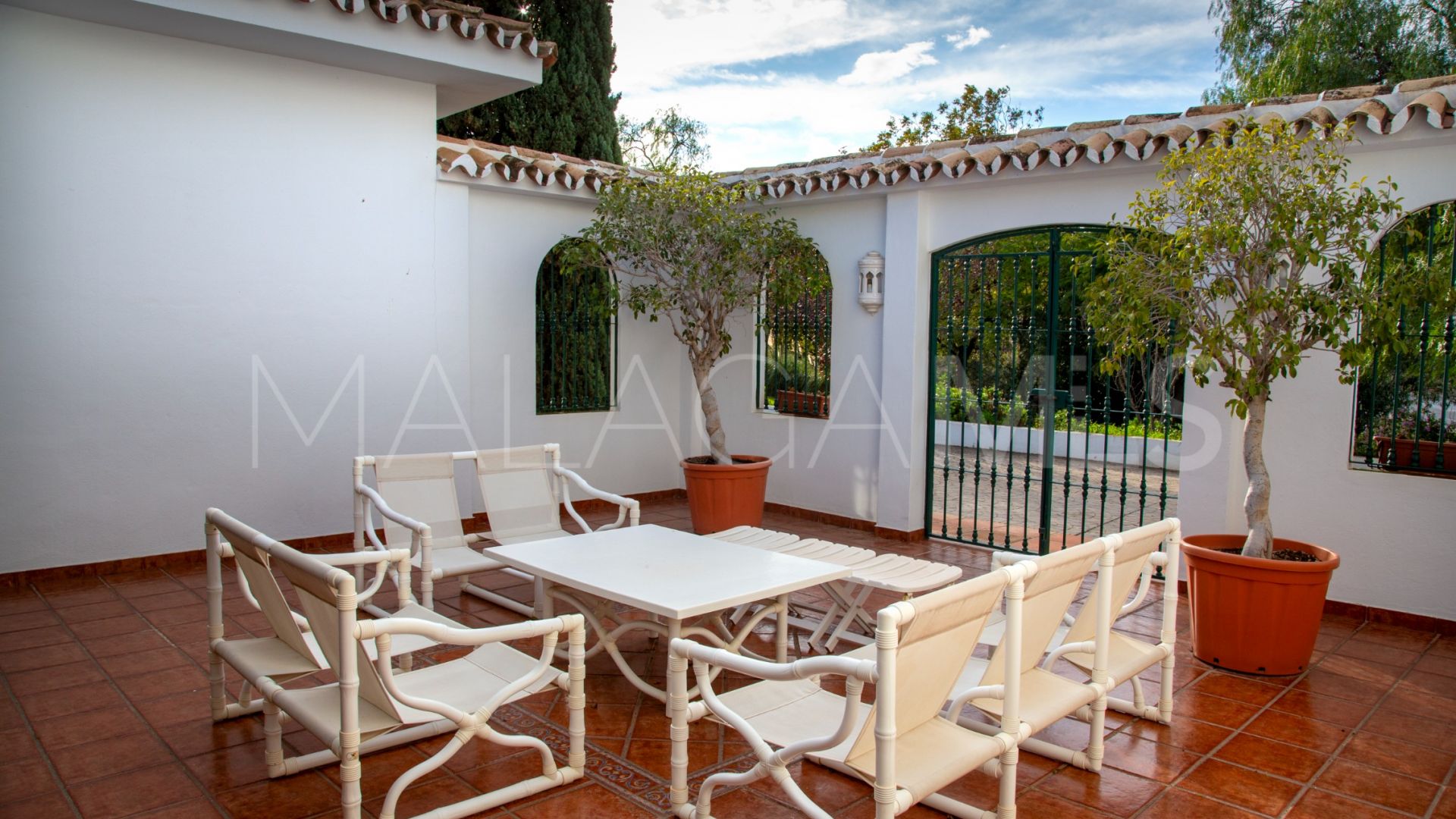 Se vende villa with 6 bedrooms in Mijas Costa