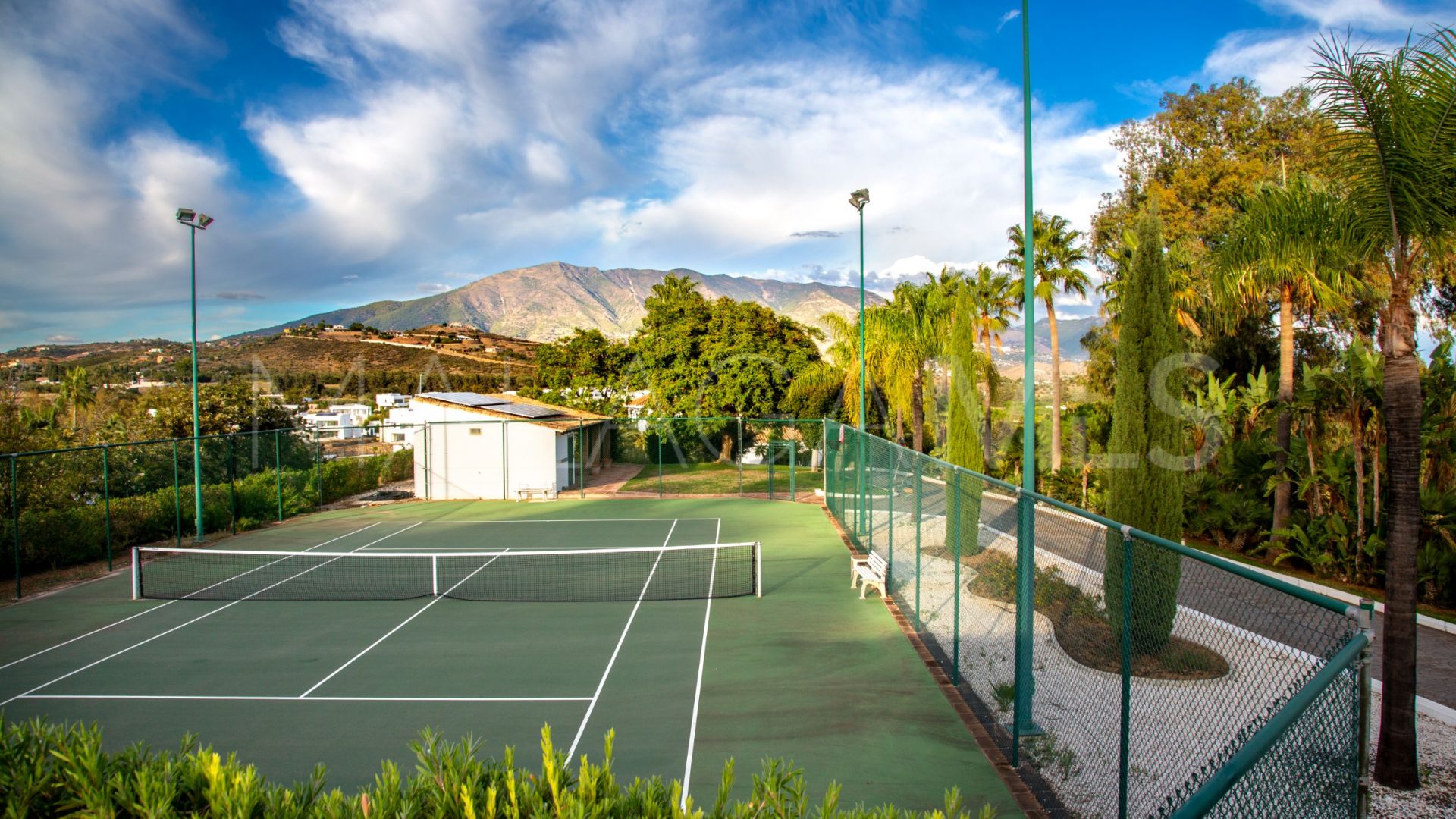 Se vende villa with 6 bedrooms in Mijas Costa