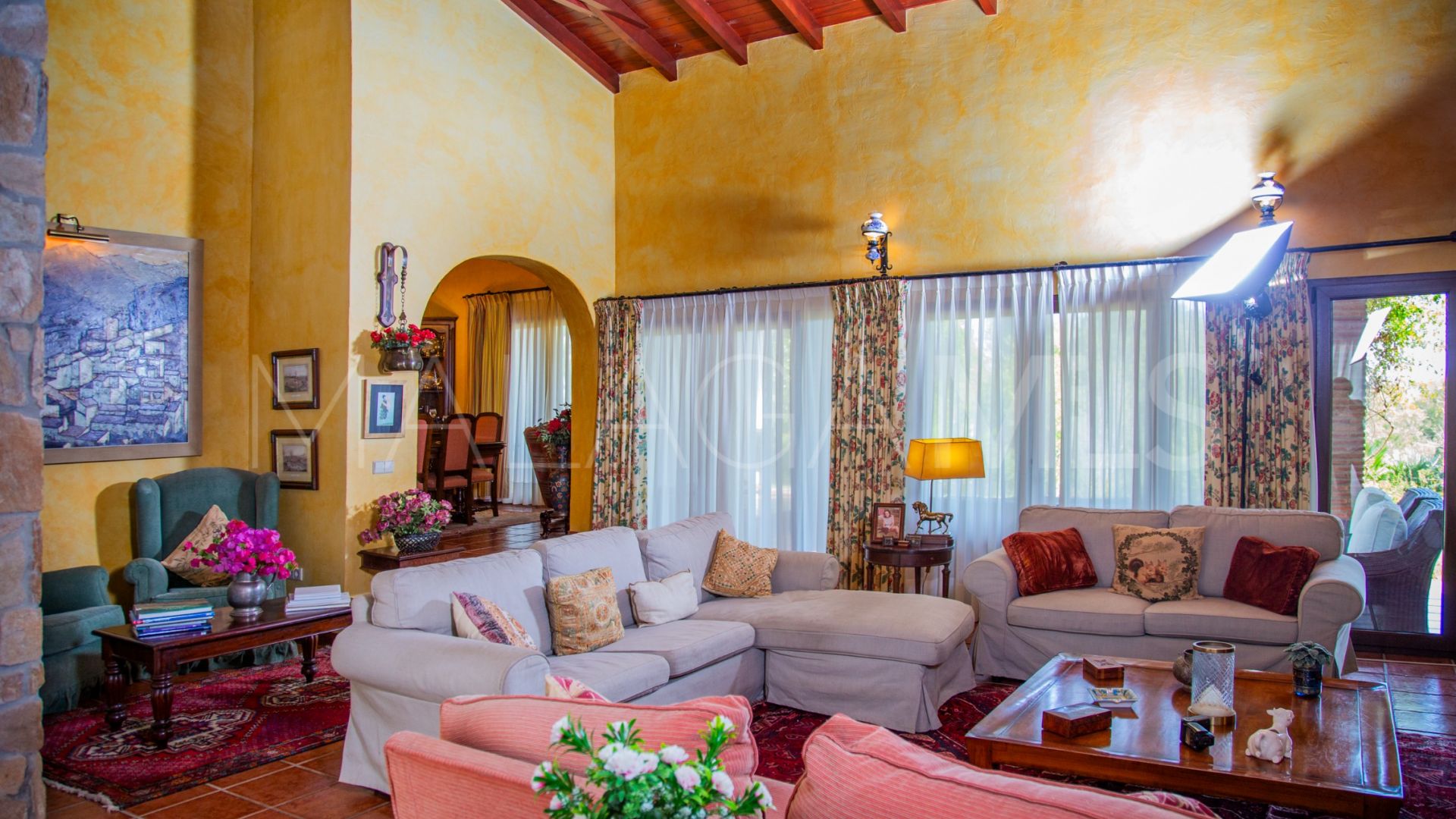 Se vende villa with 6 bedrooms in Mijas Costa