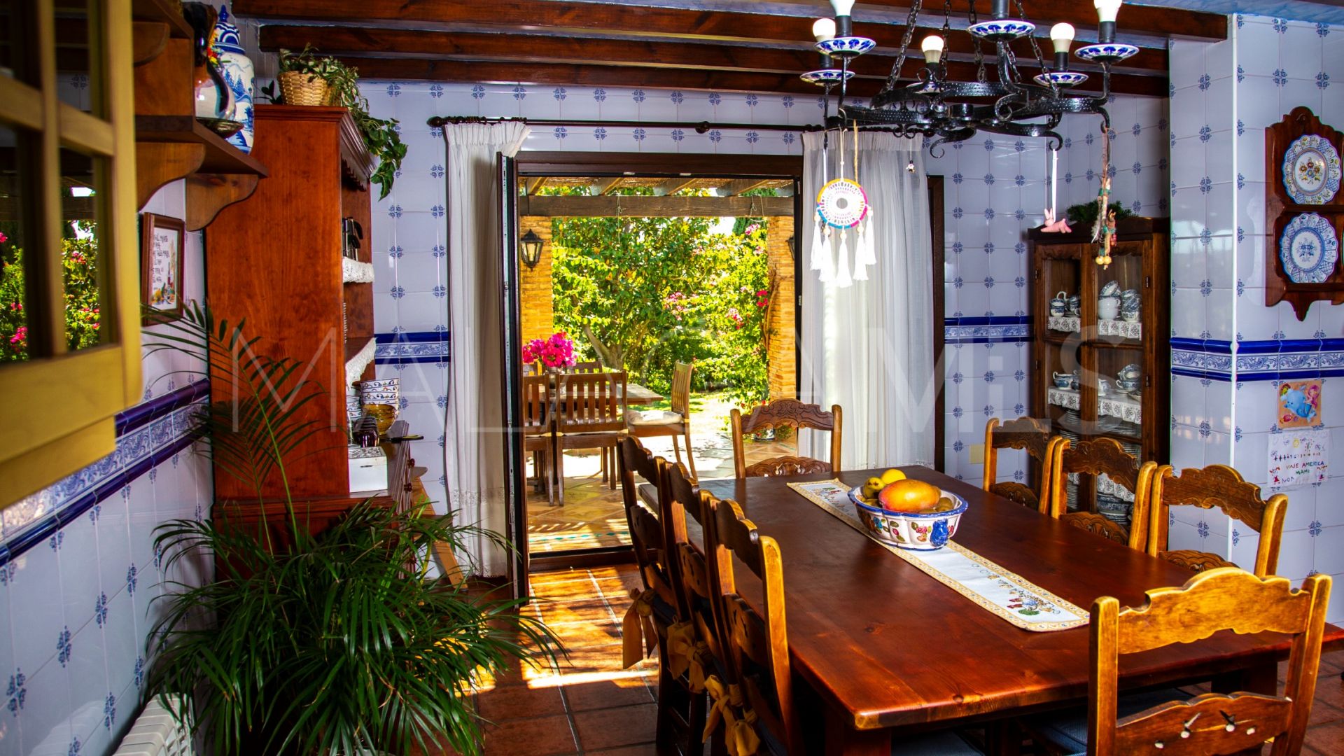 Se vende villa with 6 bedrooms in Mijas Costa