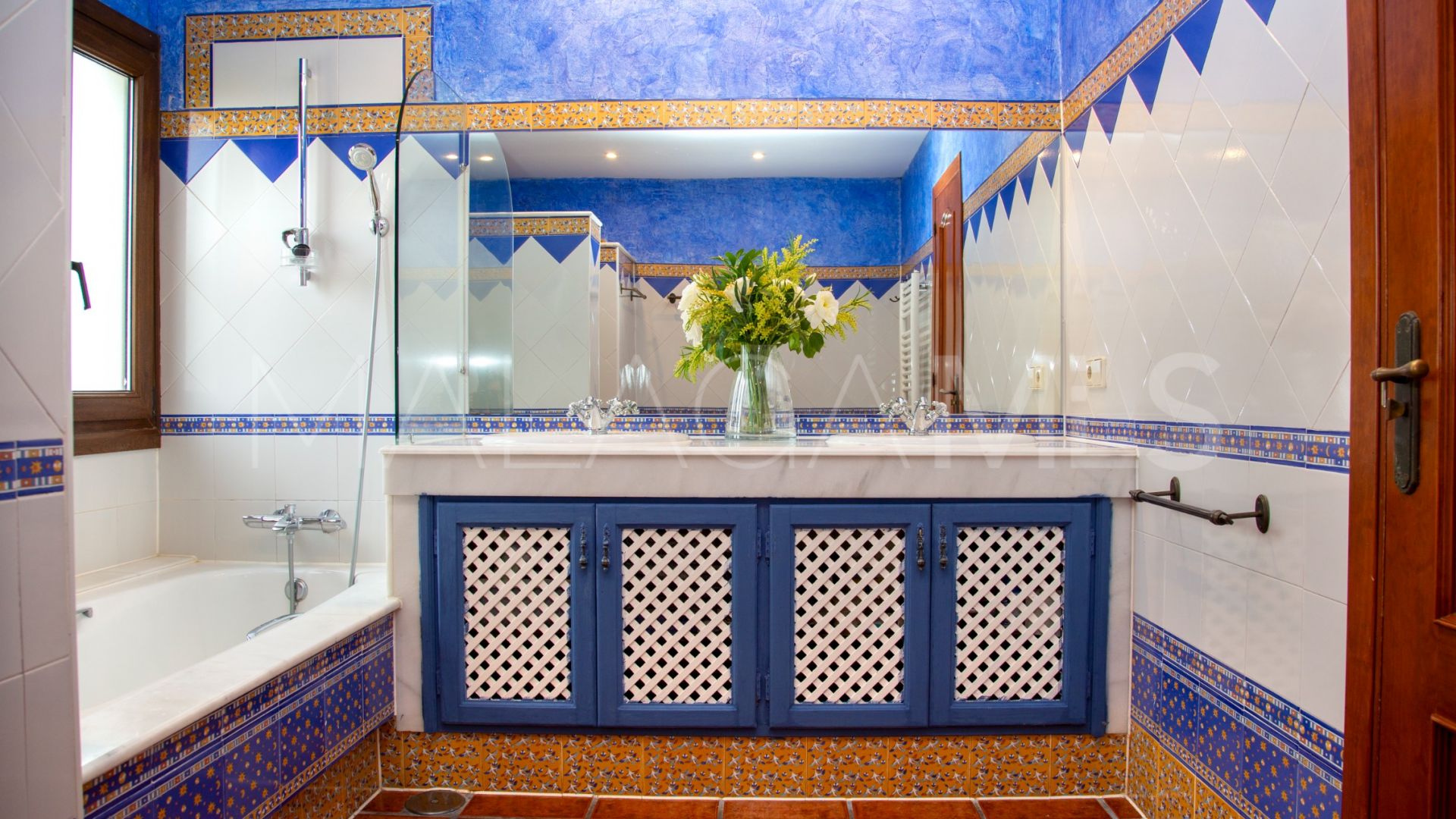 Se vende villa with 6 bedrooms in Mijas Costa