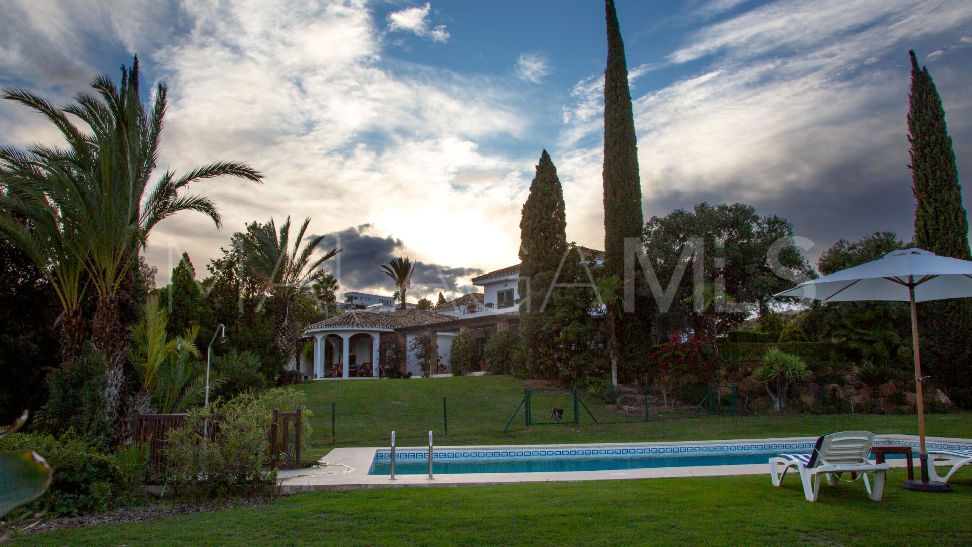 Se vende villa with 6 bedrooms in Mijas Costa
