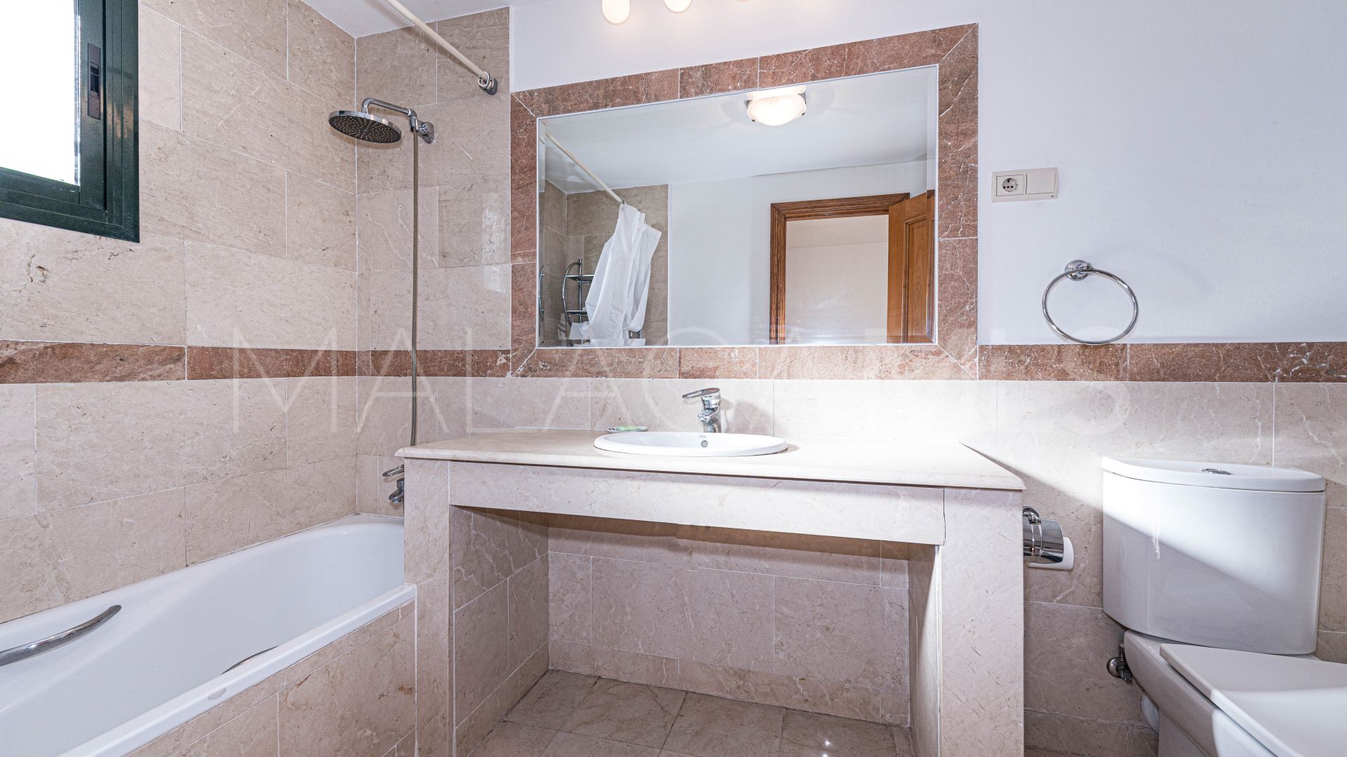 Zweistöckiges penthouse for sale in San Pedro de Alcantara