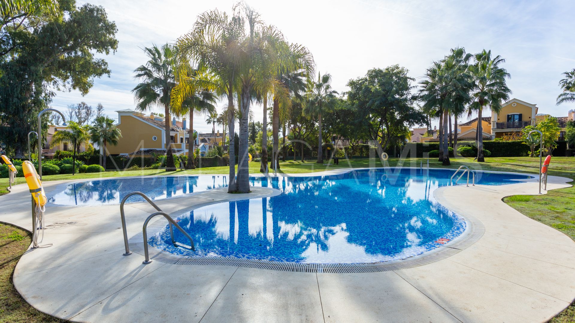 House for sale in Guadalmina Alta