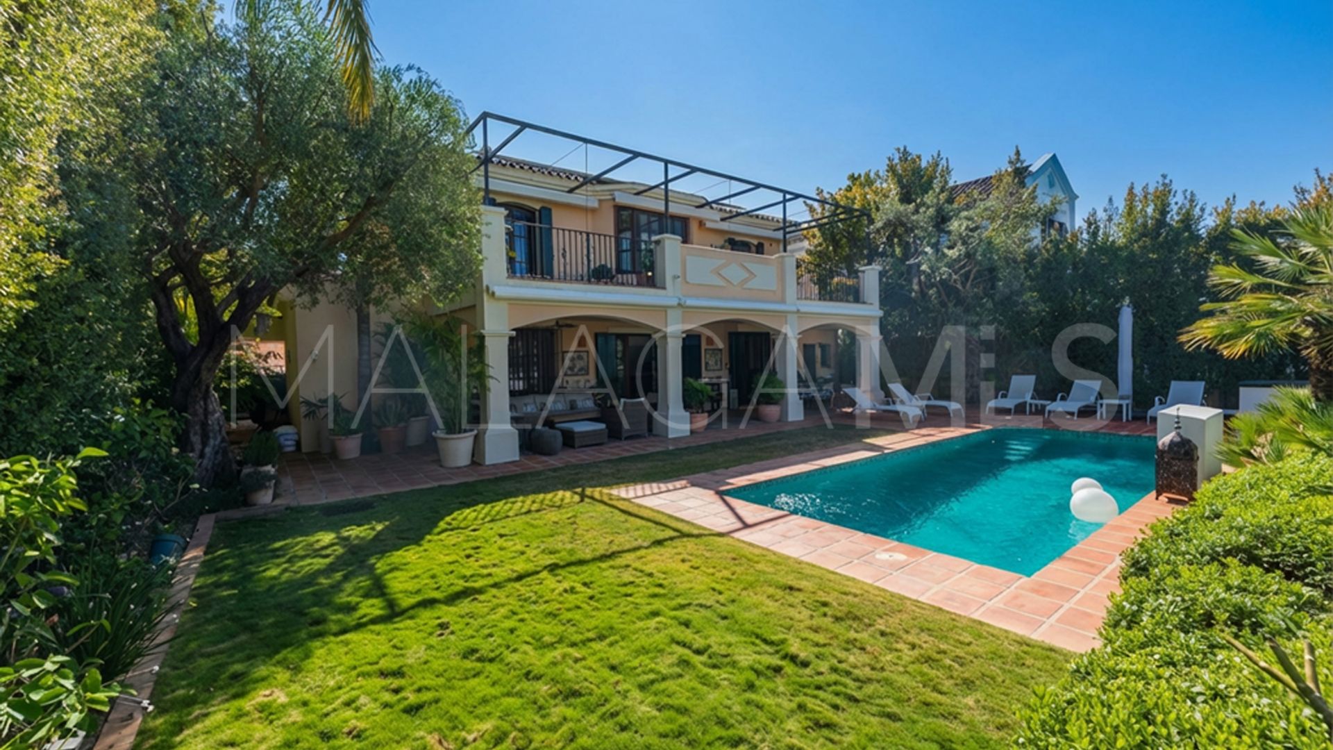 House for sale in Guadalmina Alta