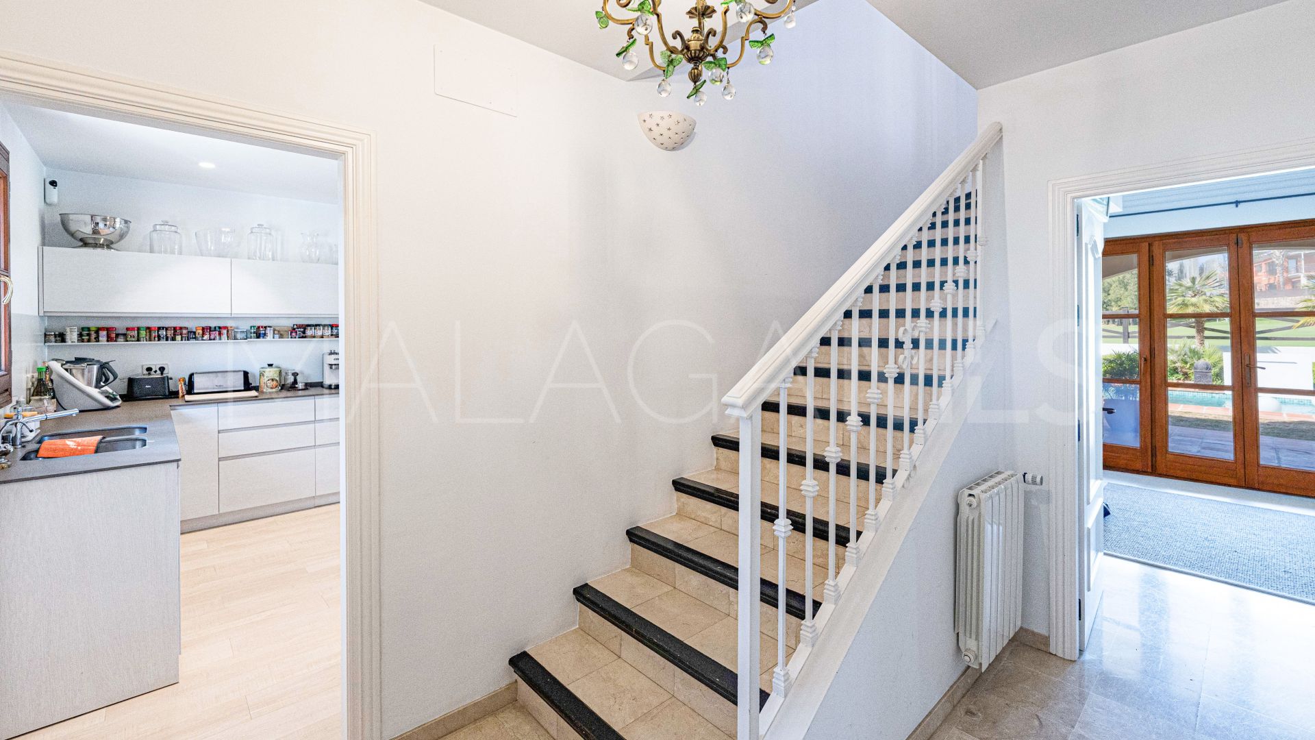 House for sale in Guadalmina Alta