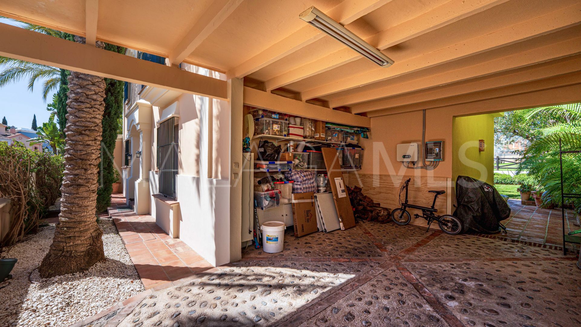 House for sale in Guadalmina Alta