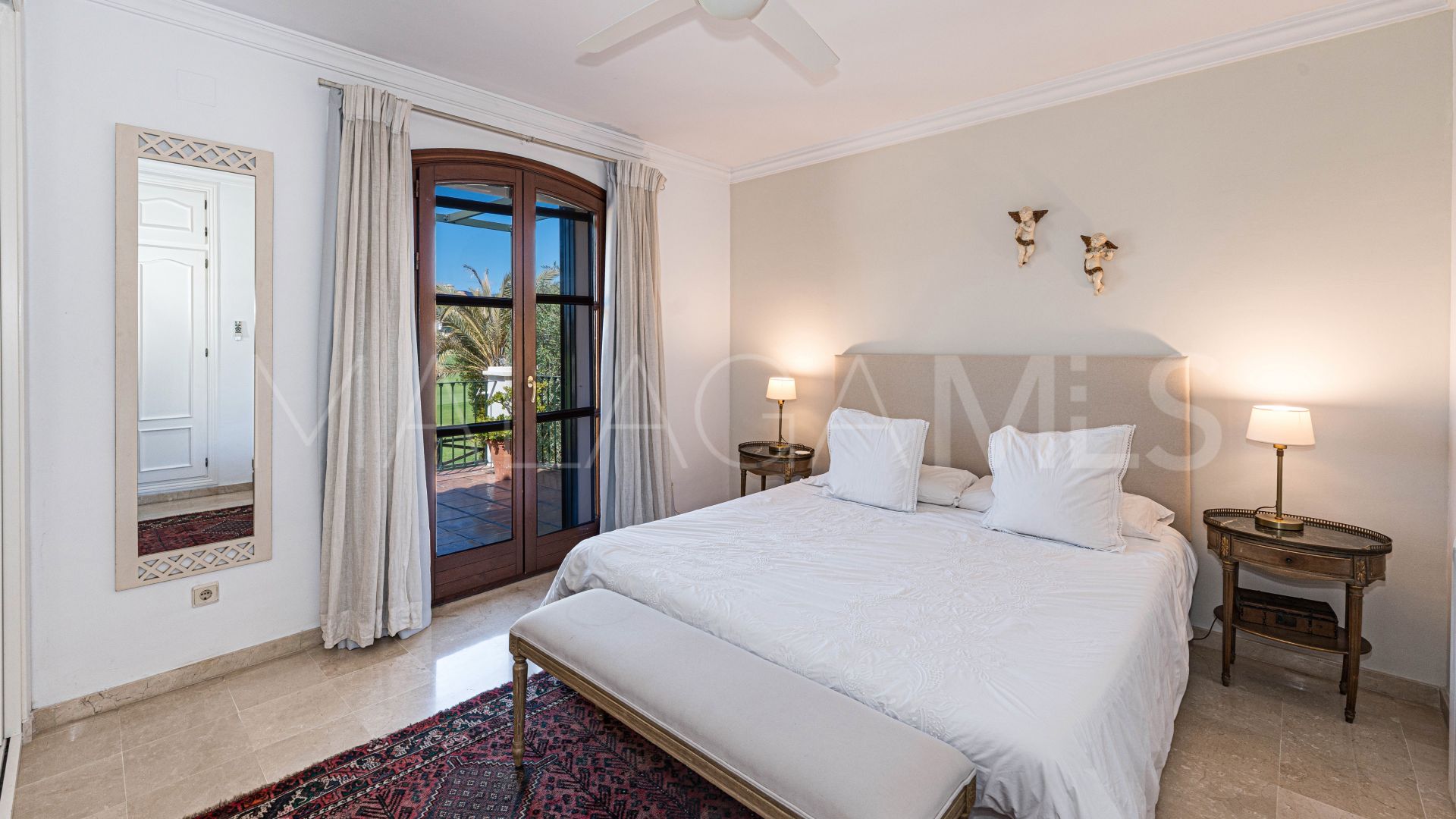 House for sale in Guadalmina Alta