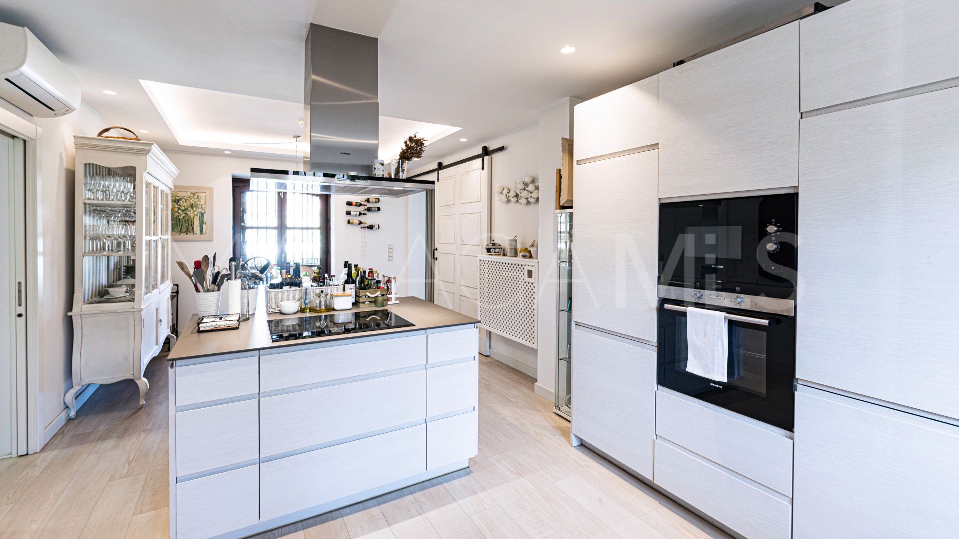 House for sale in Guadalmina Alta