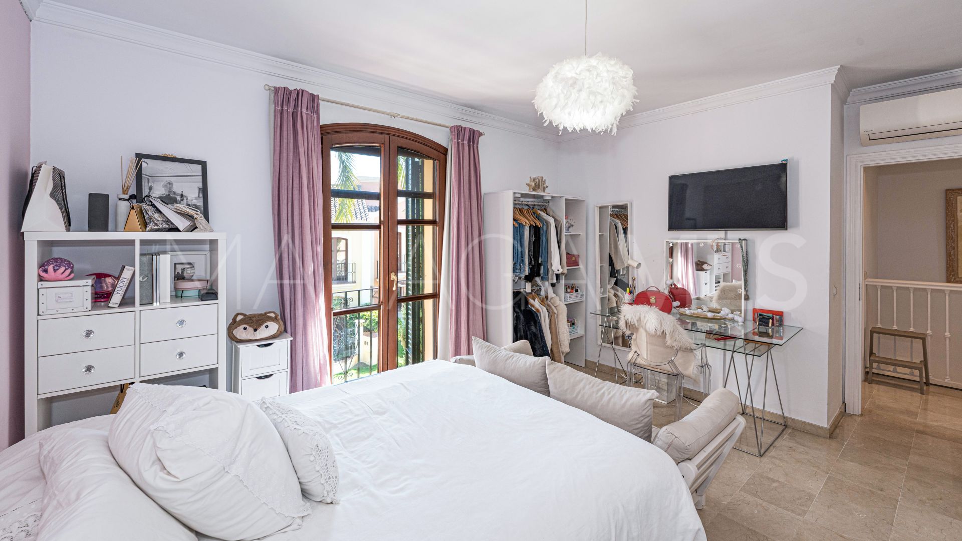 House for sale in Guadalmina Alta