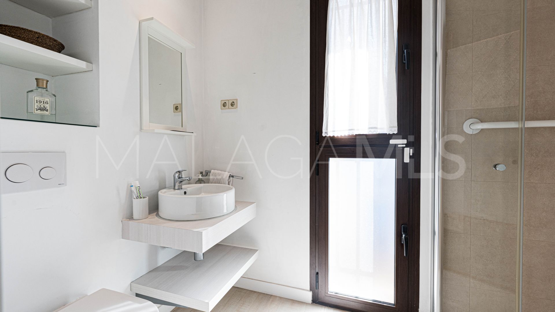 House for sale in Guadalmina Alta