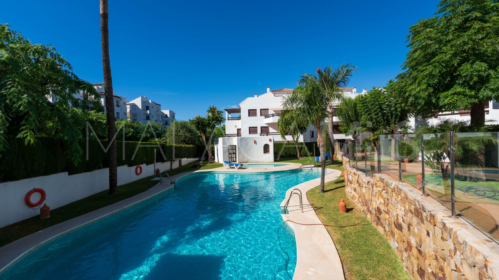 Markplanslägenhet for sale in Costalita