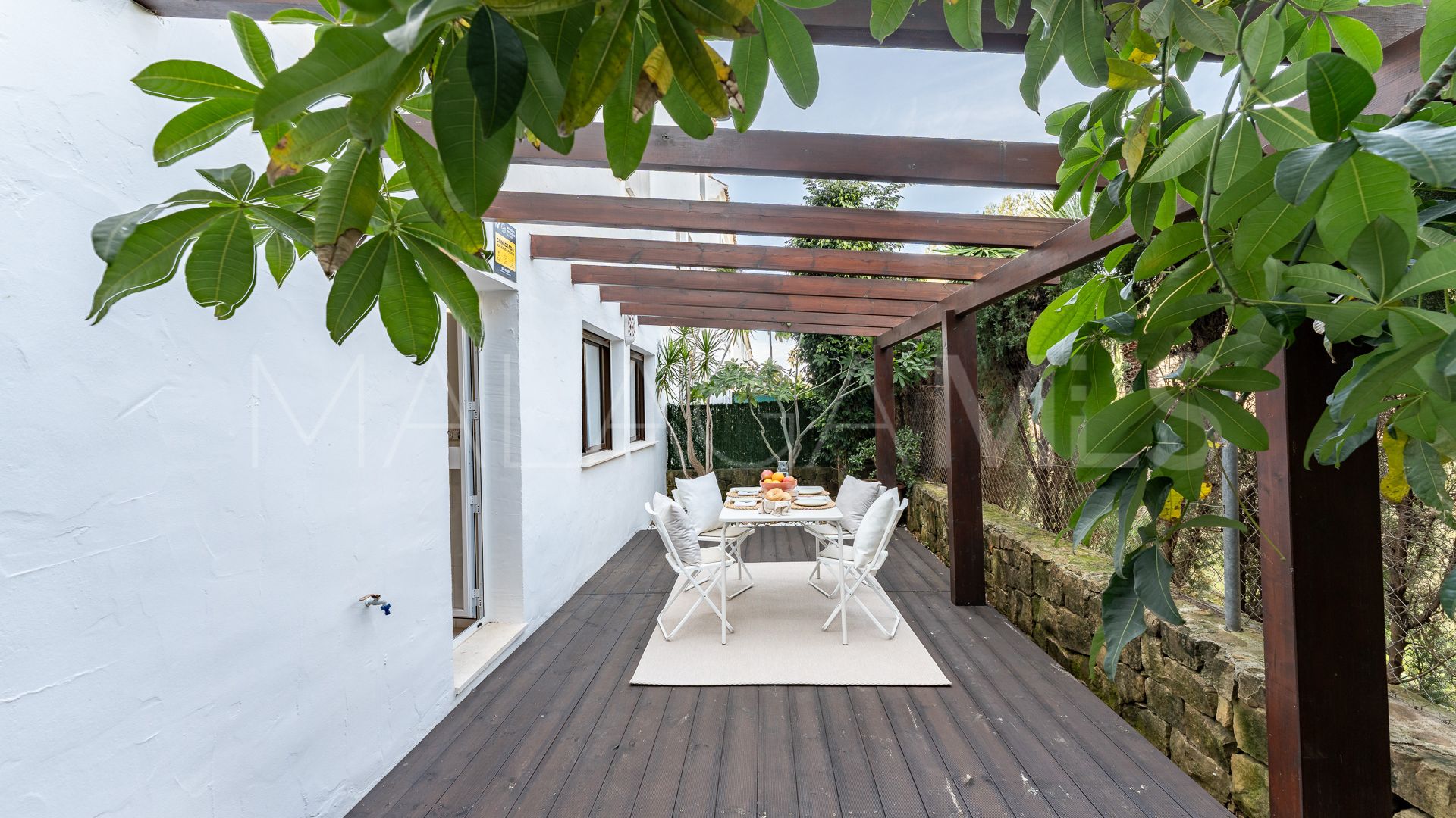 Markplanslägenhet for sale in Costalita