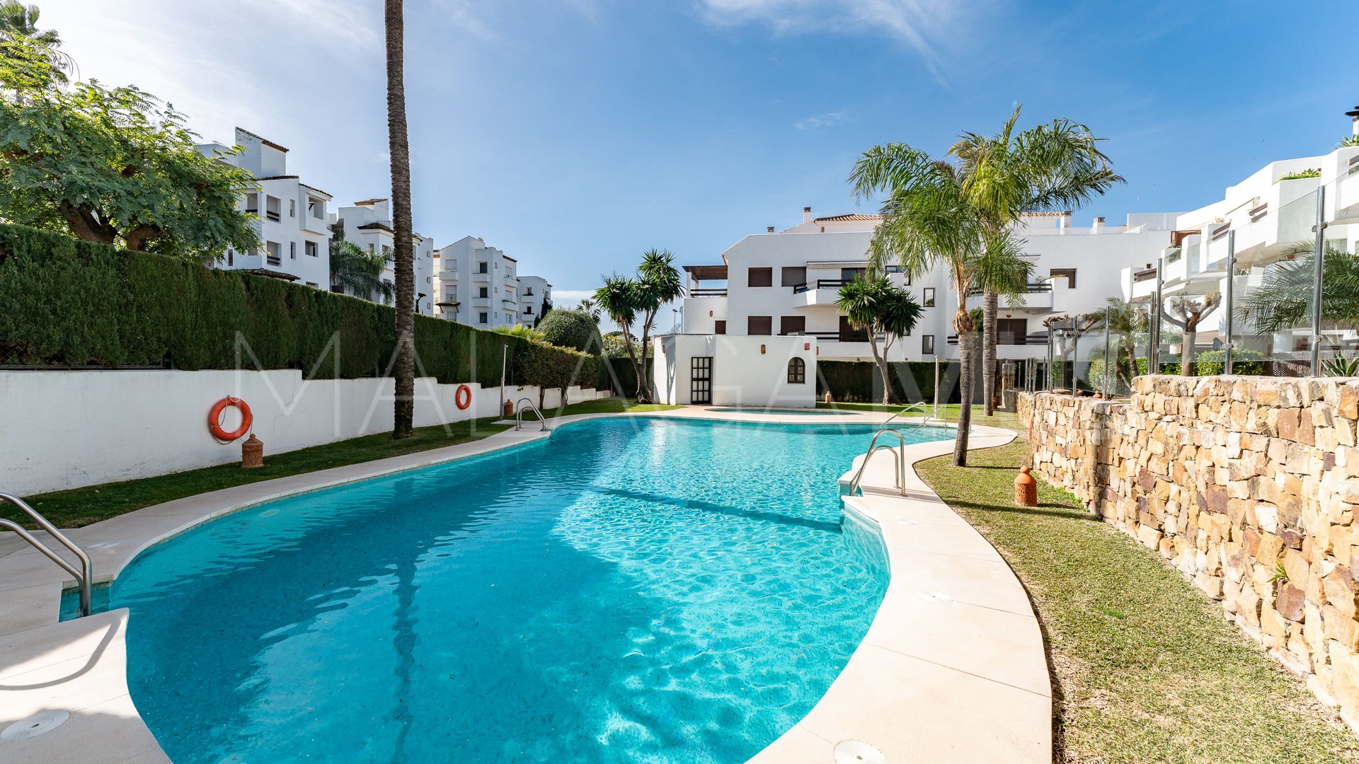 Markplanslägenhet for sale in Costalita