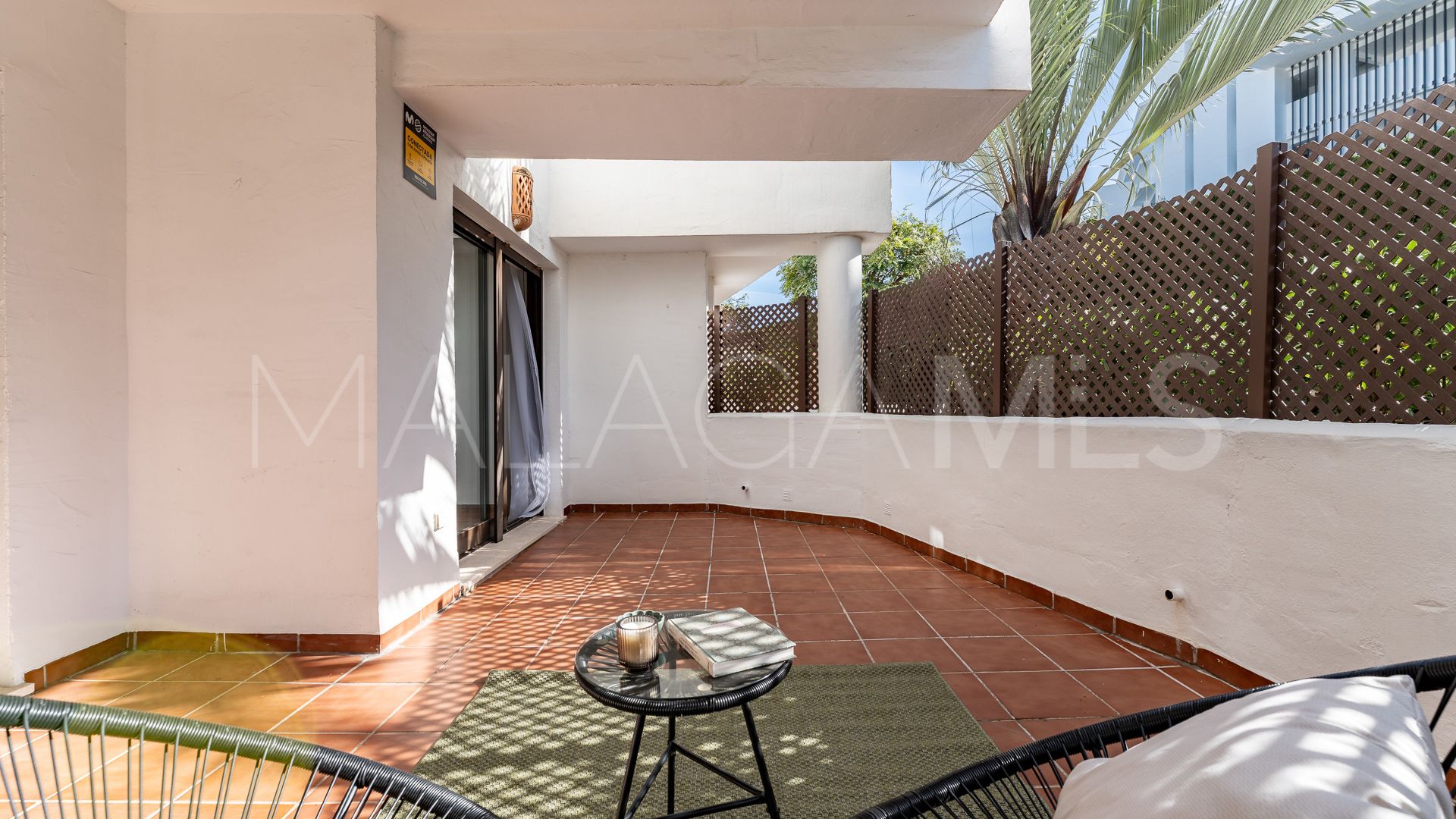 Markplanslägenhet for sale in Costalita