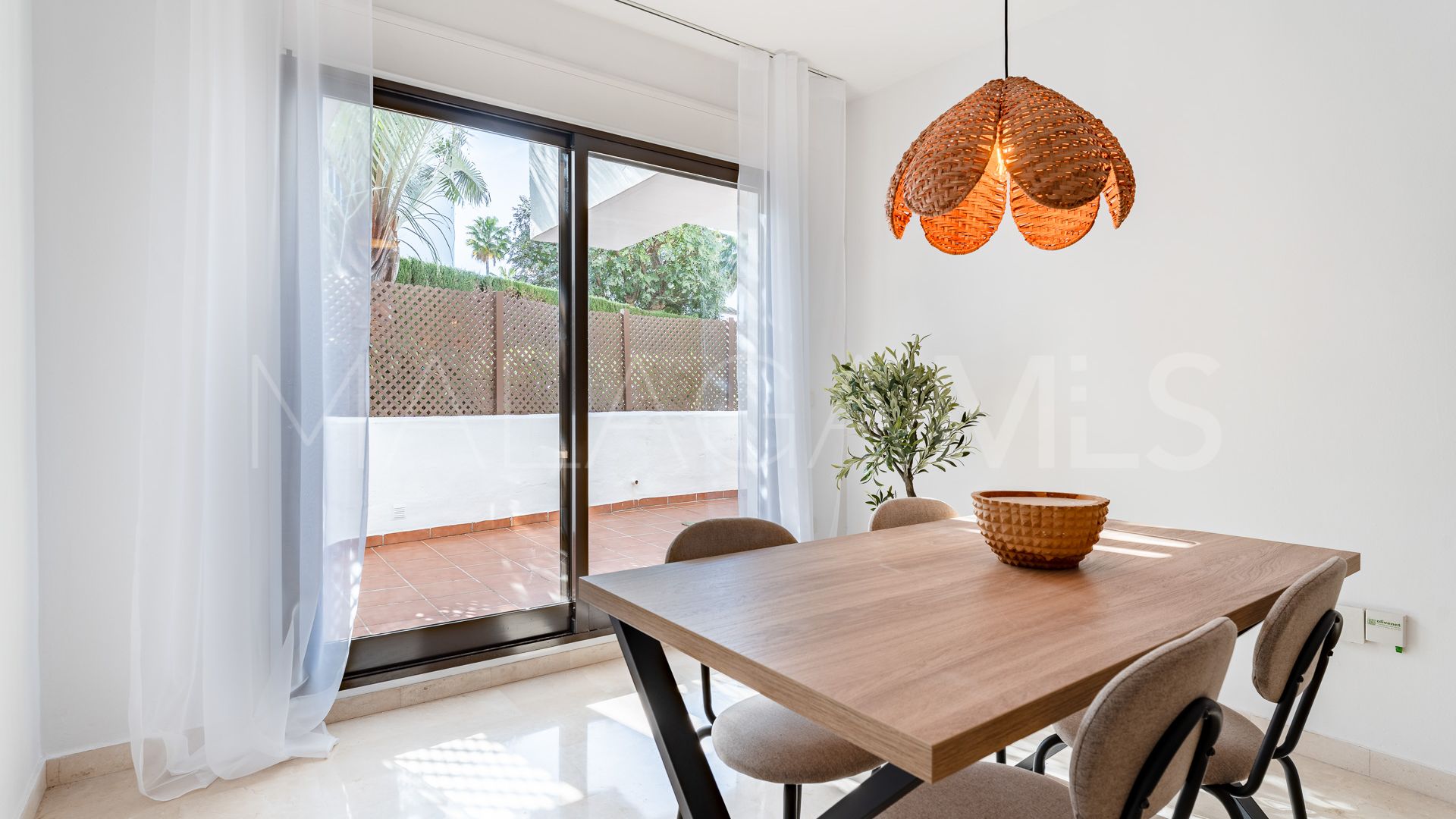 Markplanslägenhet for sale in Costalita