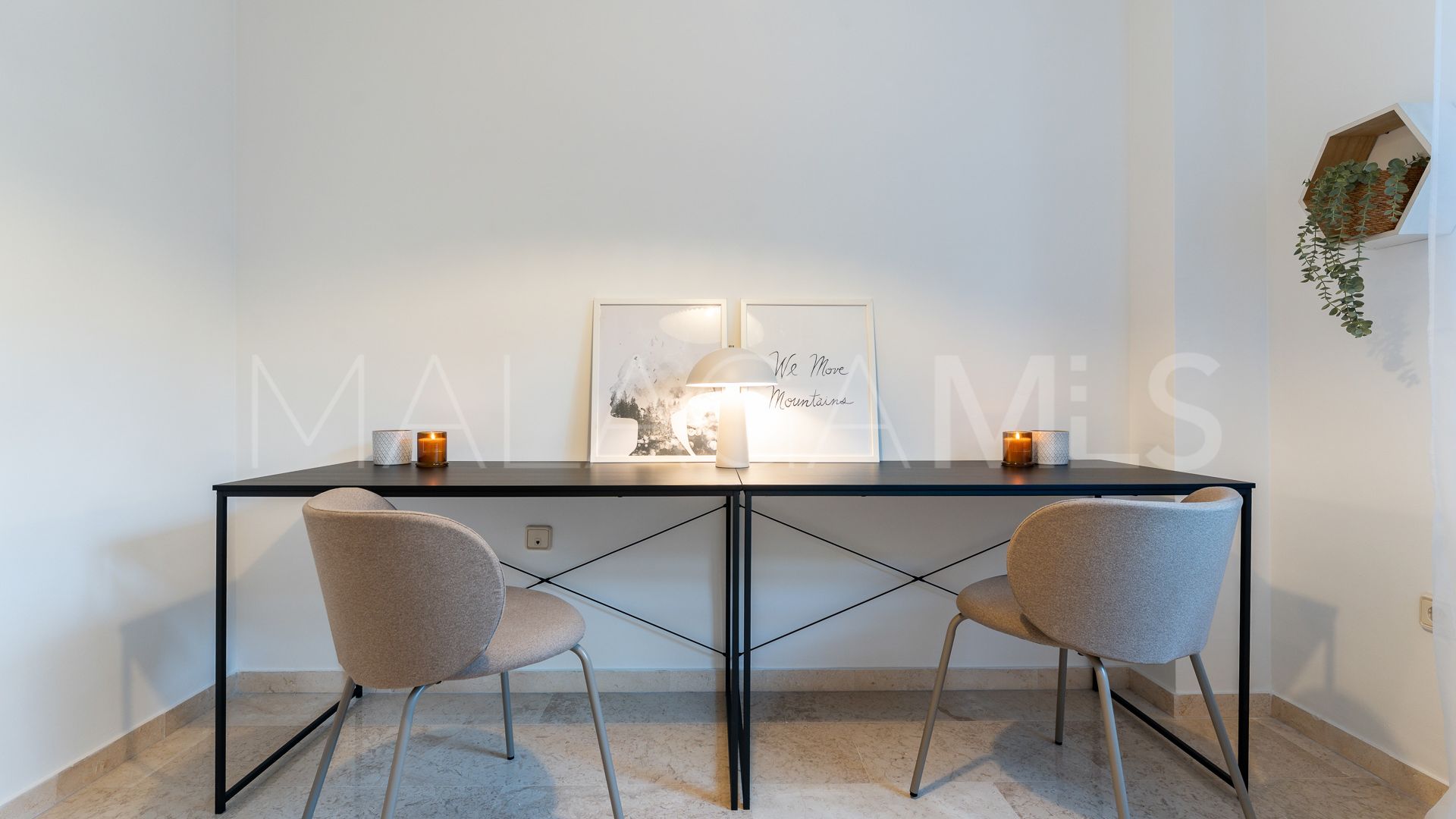 Markplanslägenhet for sale in Costalita