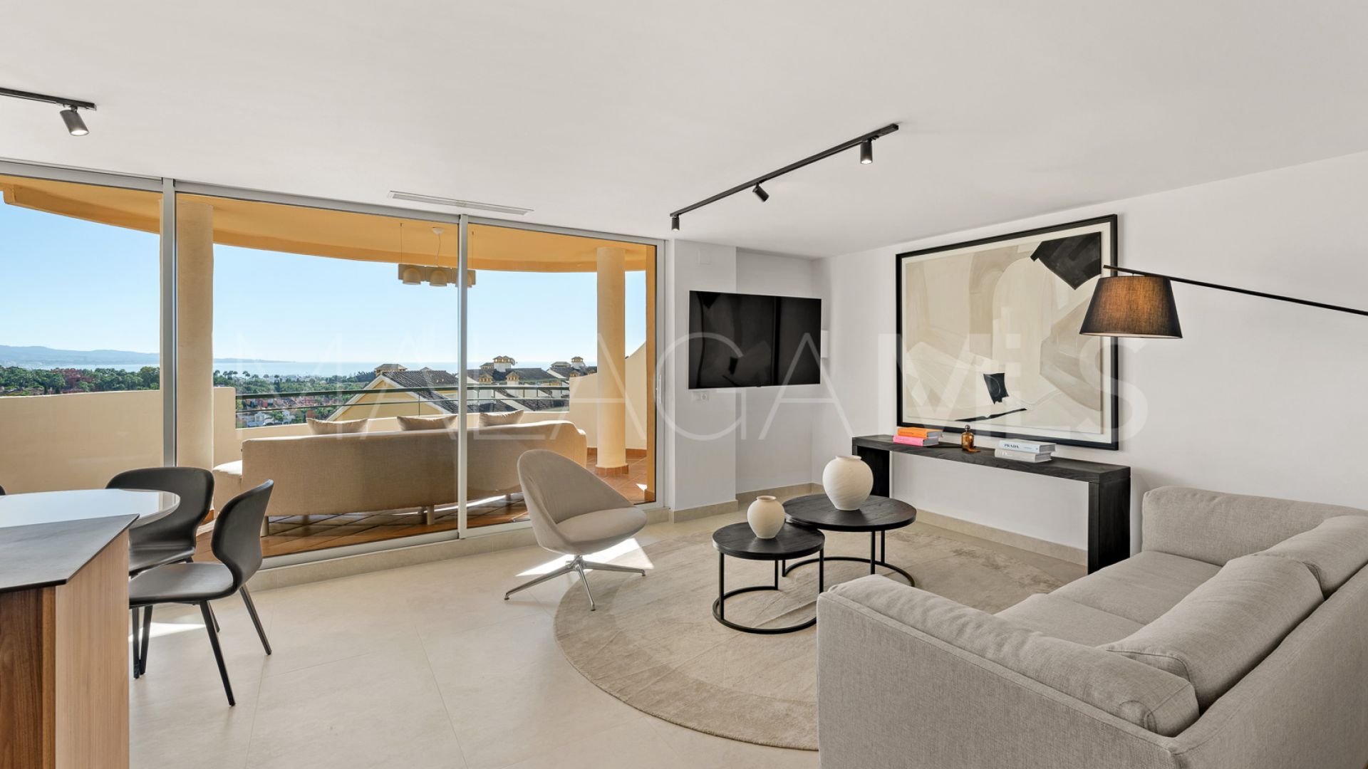 Zweistöckiges penthouse for sale in Señorio de Aloha