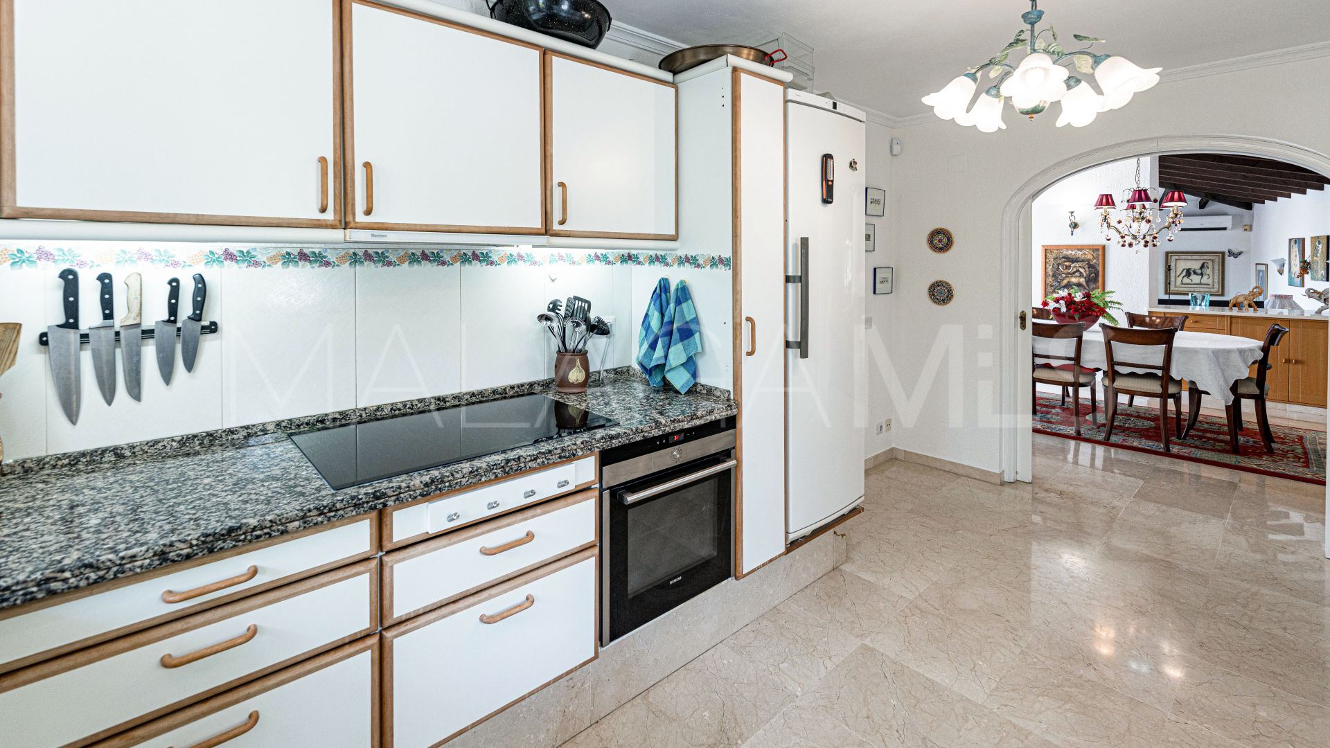 House for sale in Sitio de Calahonda with 5 bedrooms