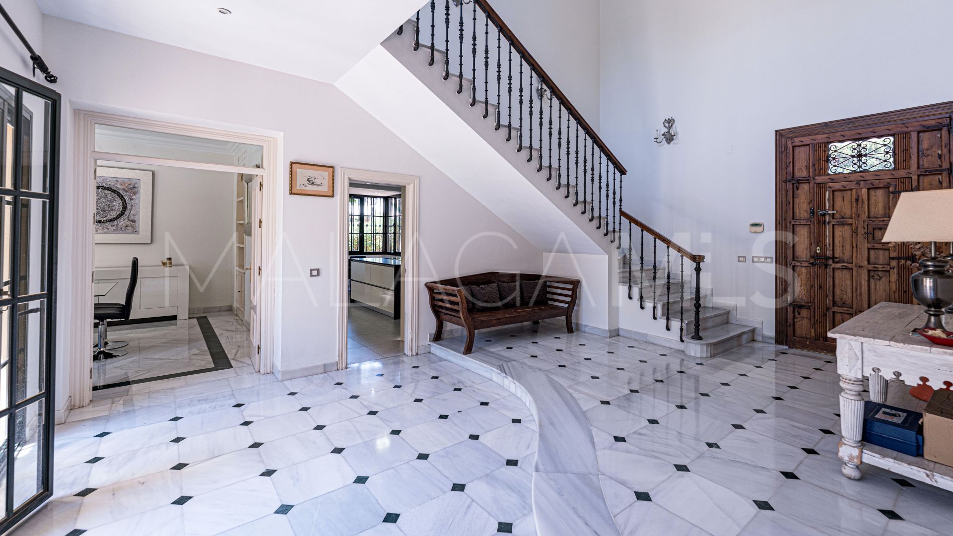 Casa for sale in Guadalmina Baja