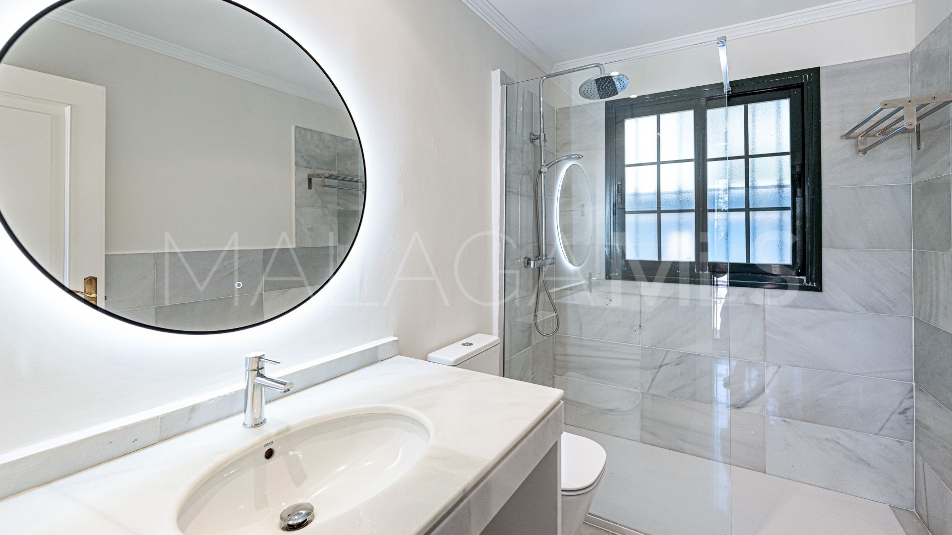 Casa for sale in Guadalmina Baja