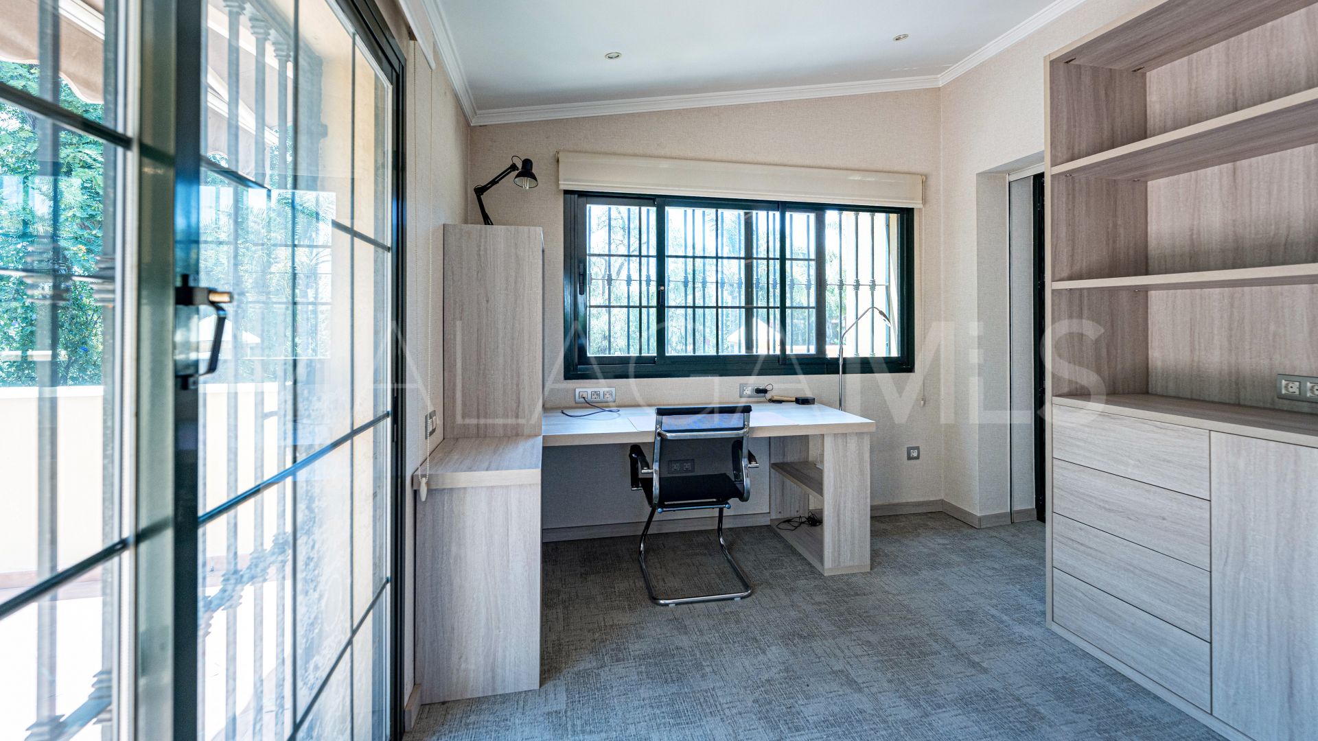 Casa for sale in Guadalmina Baja