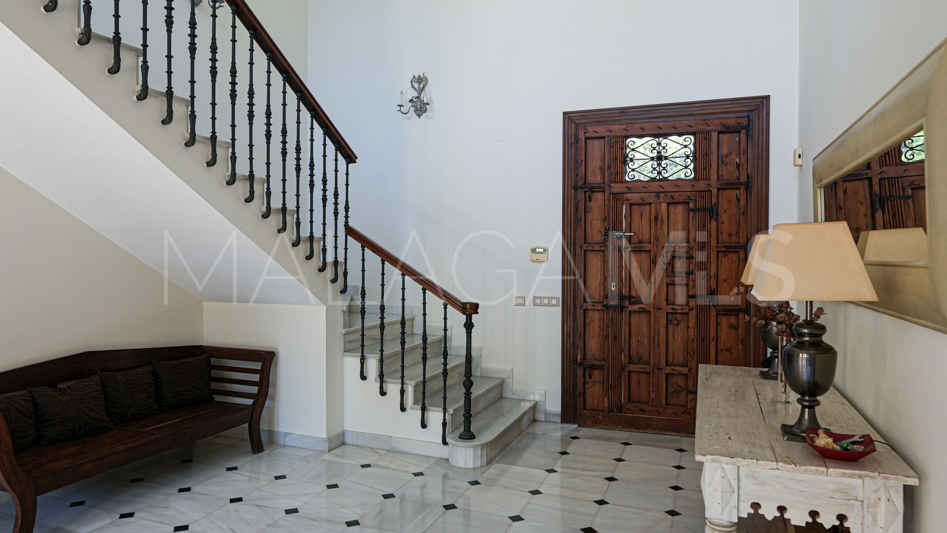 Casa for sale in Guadalmina Baja