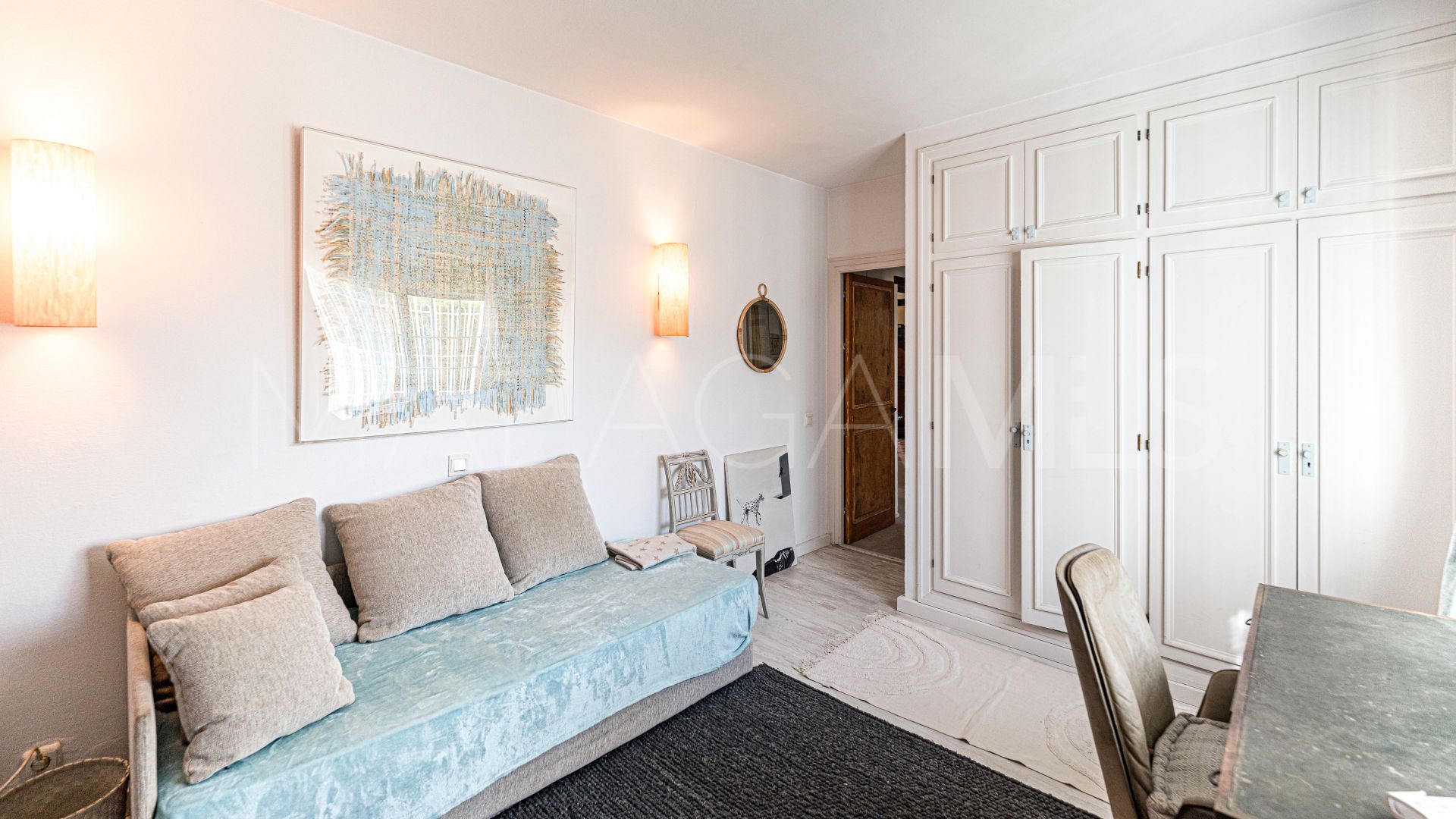 Casa a la venta in Guadalmina Alta with 5 bedrooms